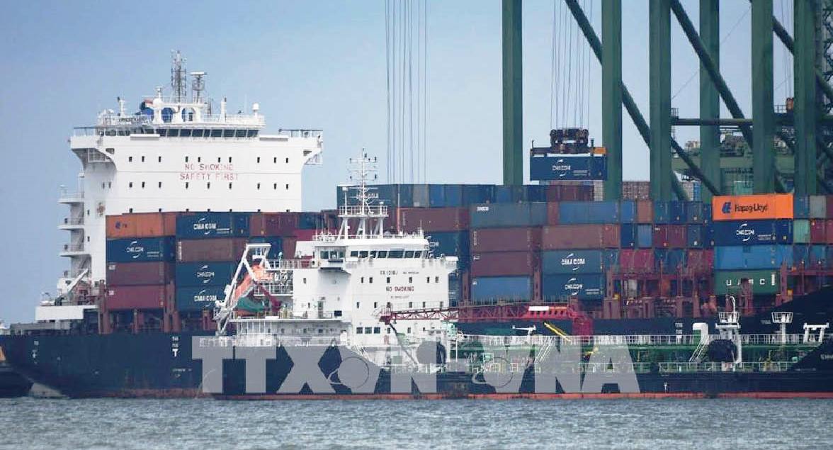 Xuất khẩu phi dầu mỏ của Singapore giảm tháng thứ 11 liên tiếp