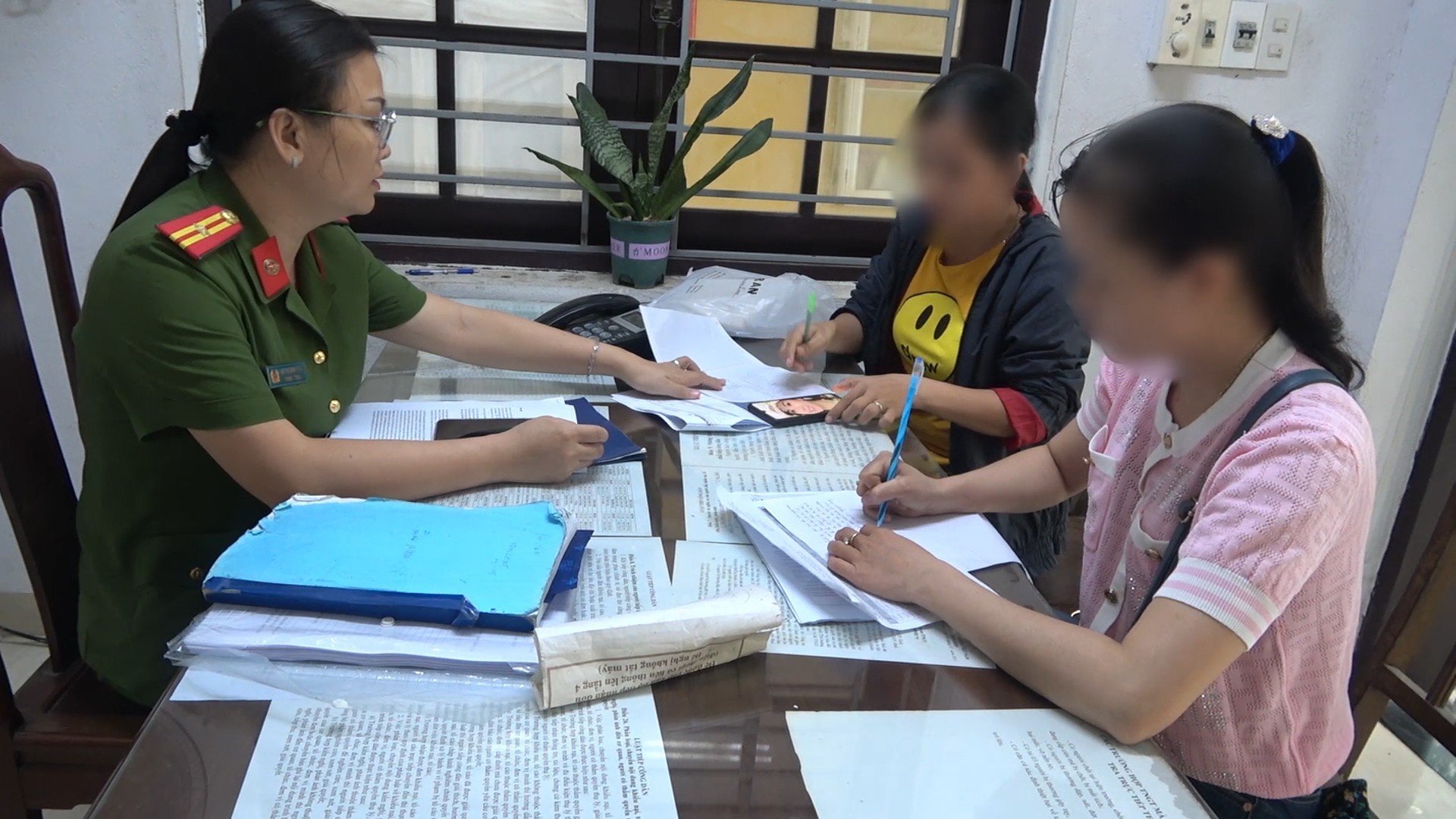 Cảnh báo thủ đoạn giả danh cán bộ Công an để lừa đảo chiếm đoạt tài sản