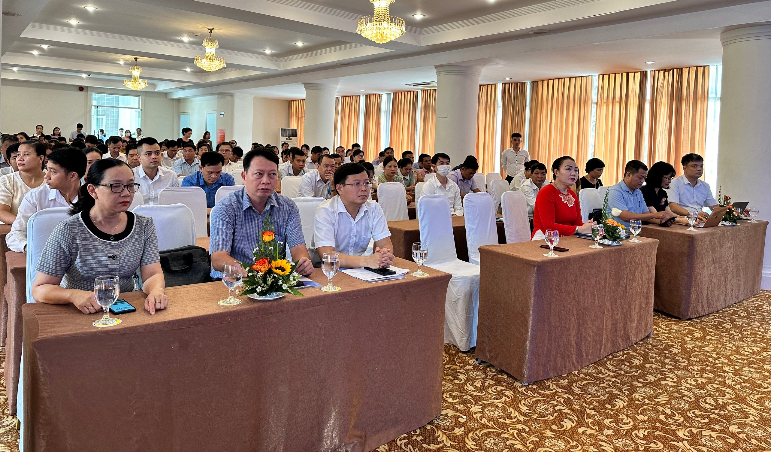 Xây dựng văn hoá chính quyền số