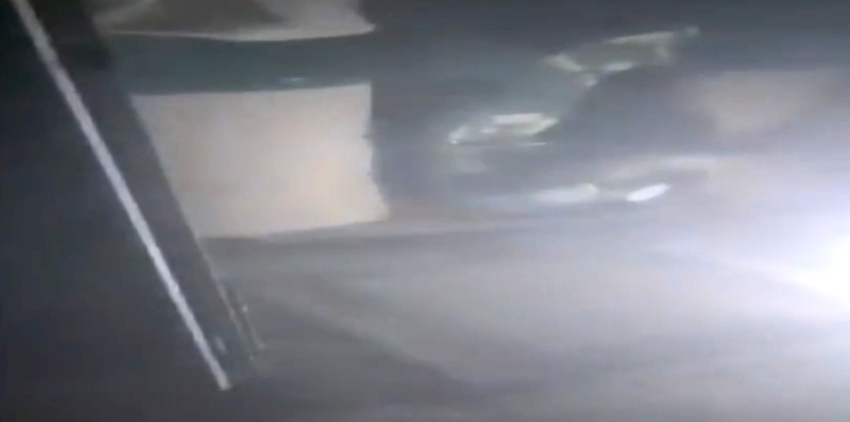 Kịp thời dập tắt đám cháy trong đêm