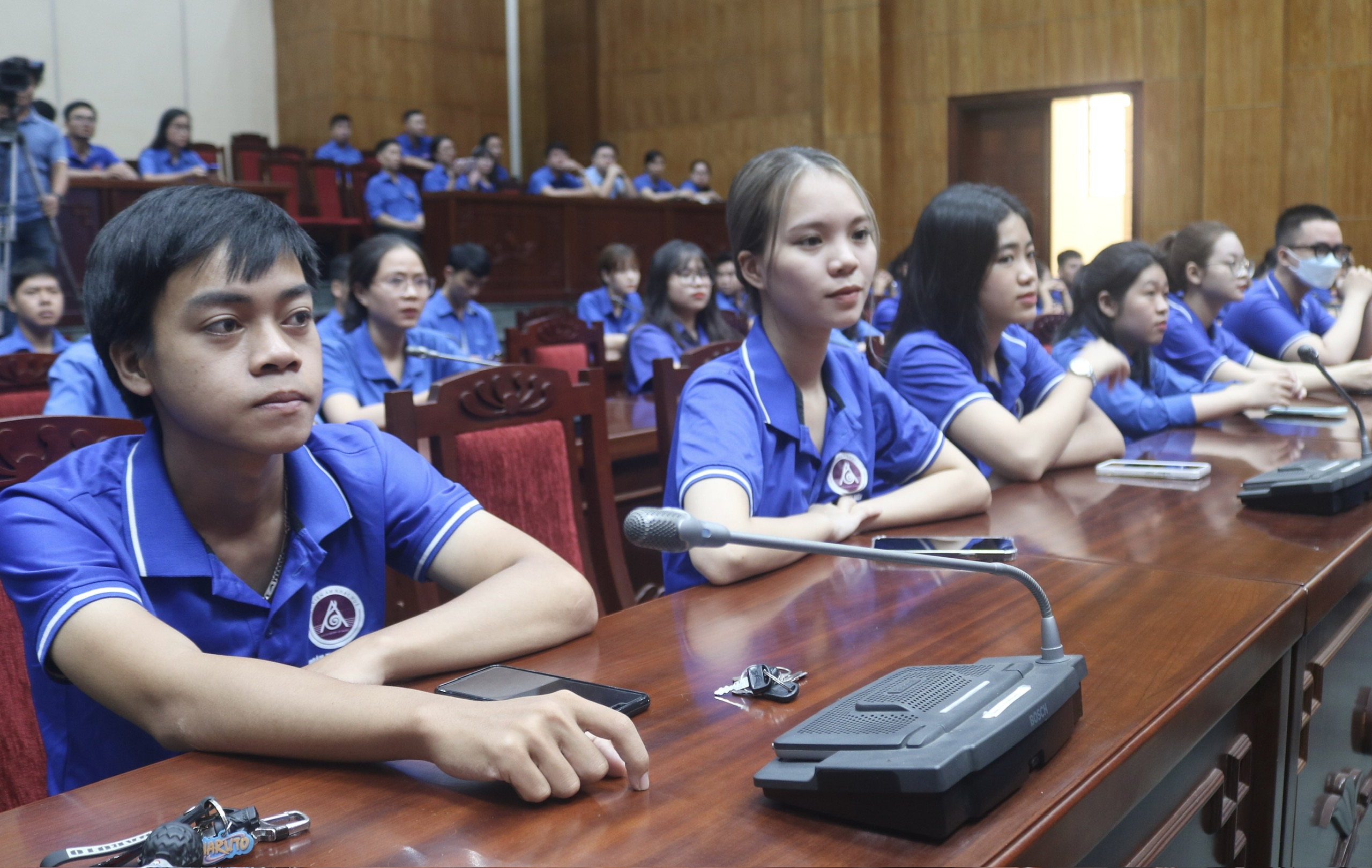 Gắn phong trào thanh niên với học tập và làm theo lời Bác