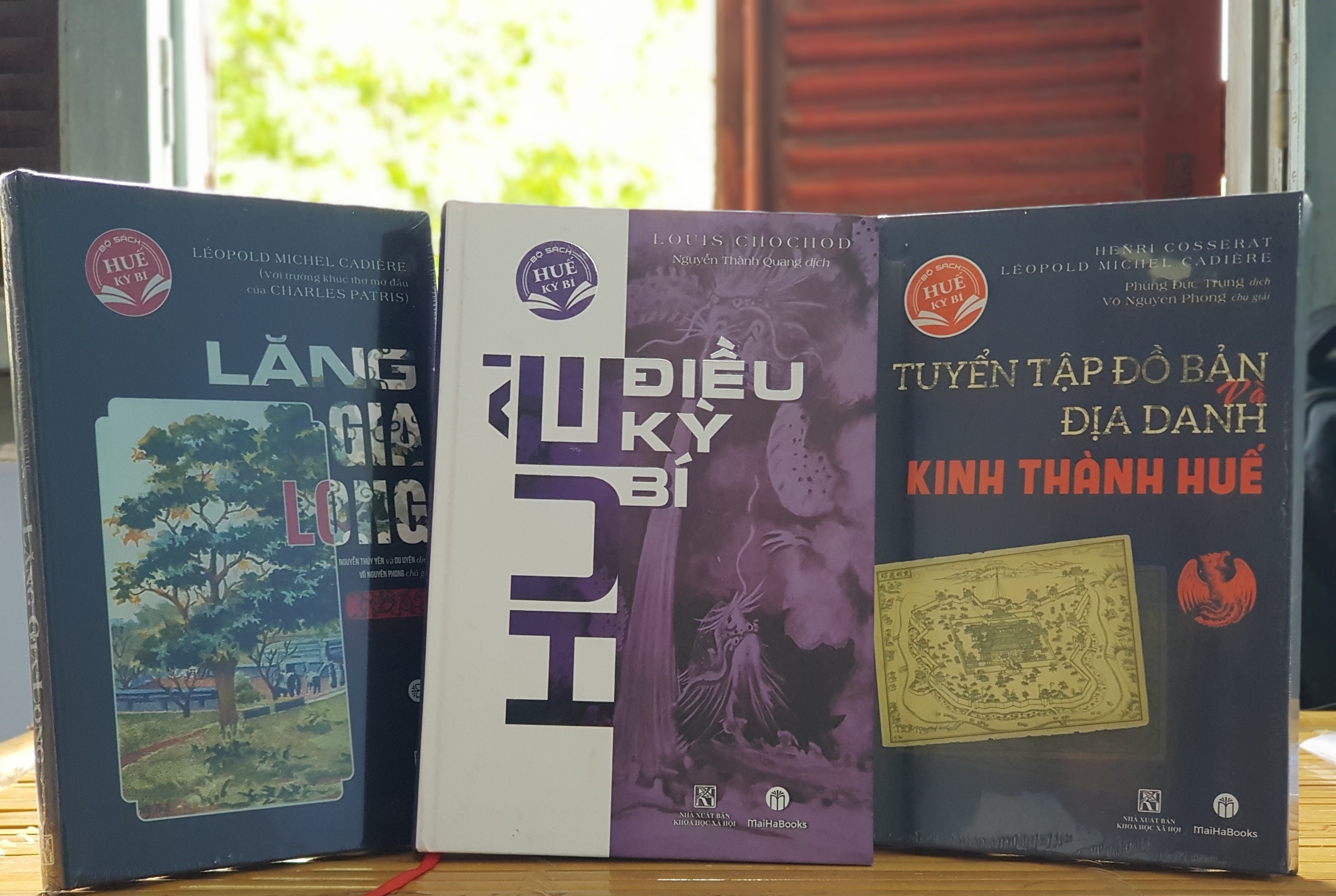 Ra mắt bộ sách Huế kỳ bí qua góc nhìn của người phương Tây nửa đầu thế kỷ XX