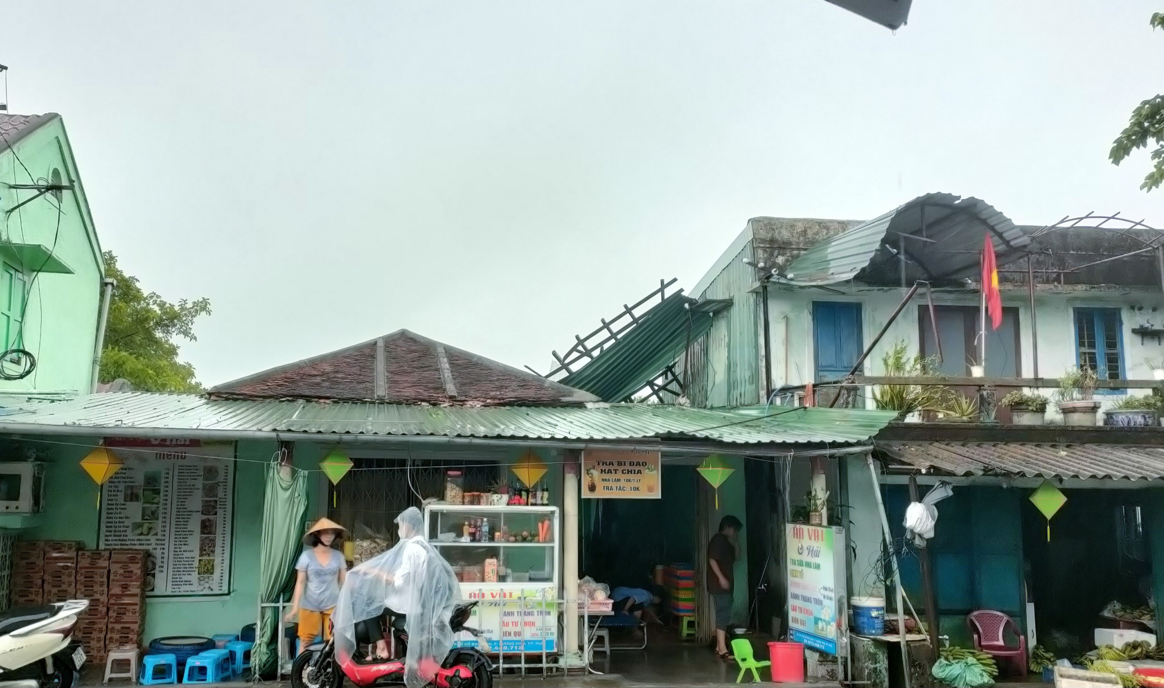 TP Huế Khẩn trương khắc phục hậu quả do áp thấp nhiệt đới gây ra