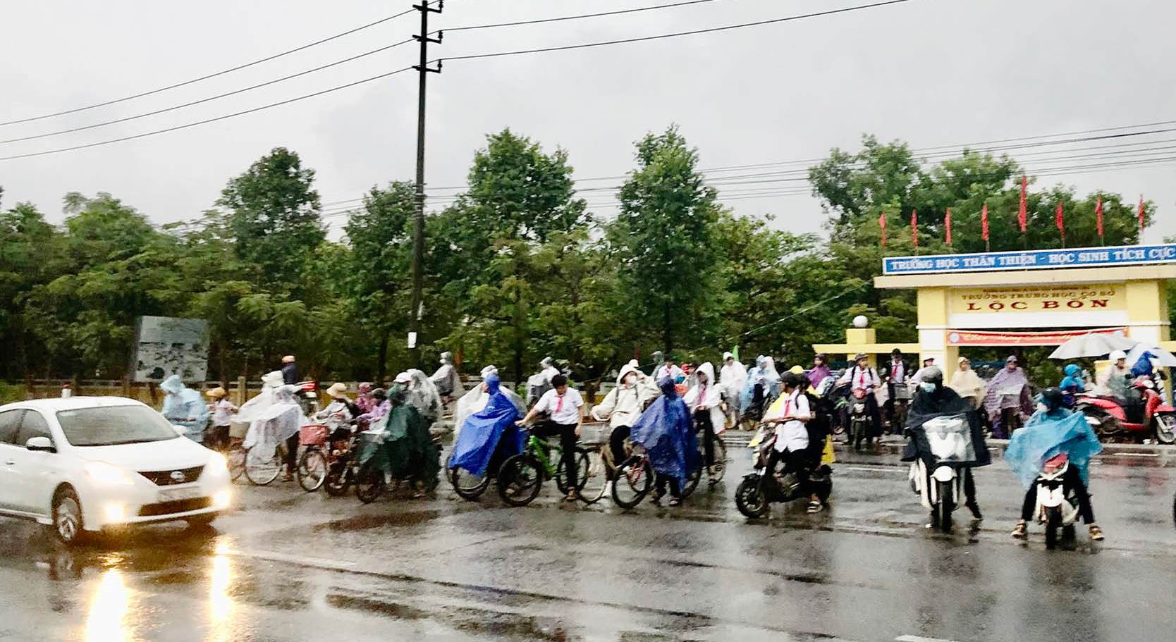 An toàn giao thông cho các trường học ven quốc lộ