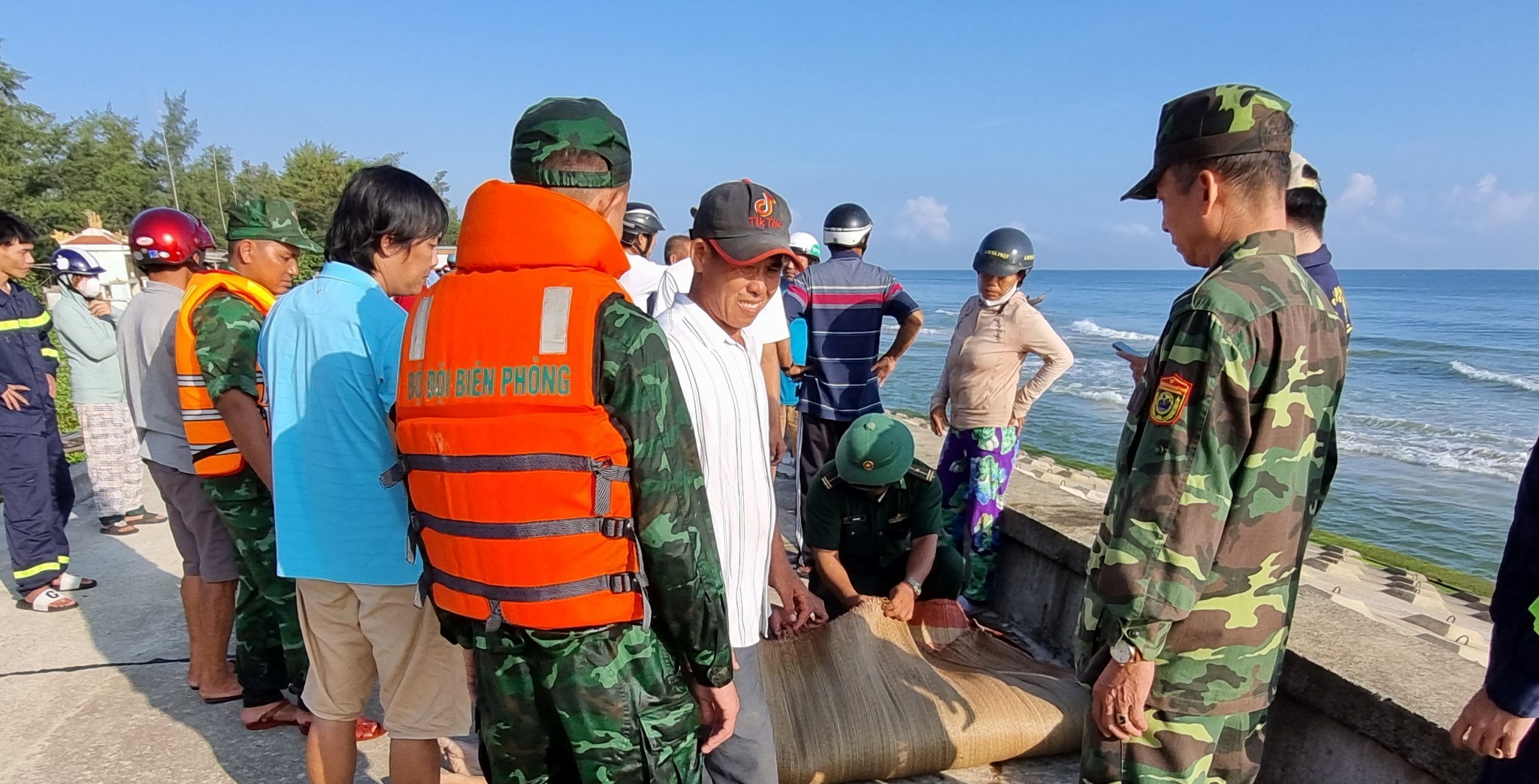 Đã tìm thấy thi thể học sinh thứ hai trong tai nạn đuối nước