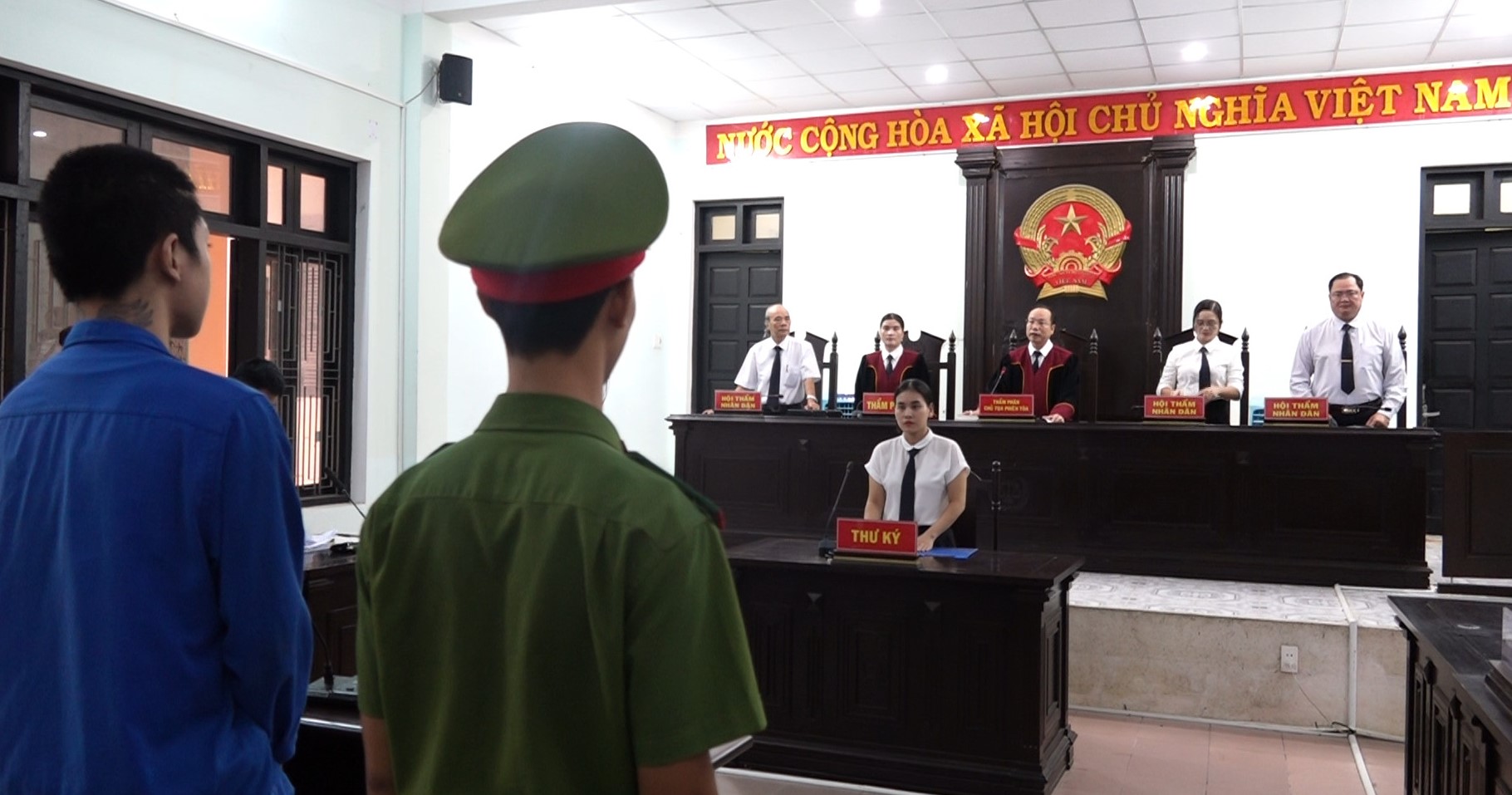 Lĩnh 20 năm tù về tội “Mua bán trái phép chất ma túy”