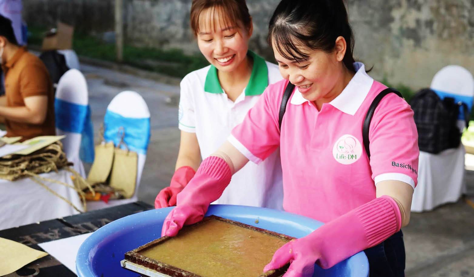 “Chuyến đi của rơm”