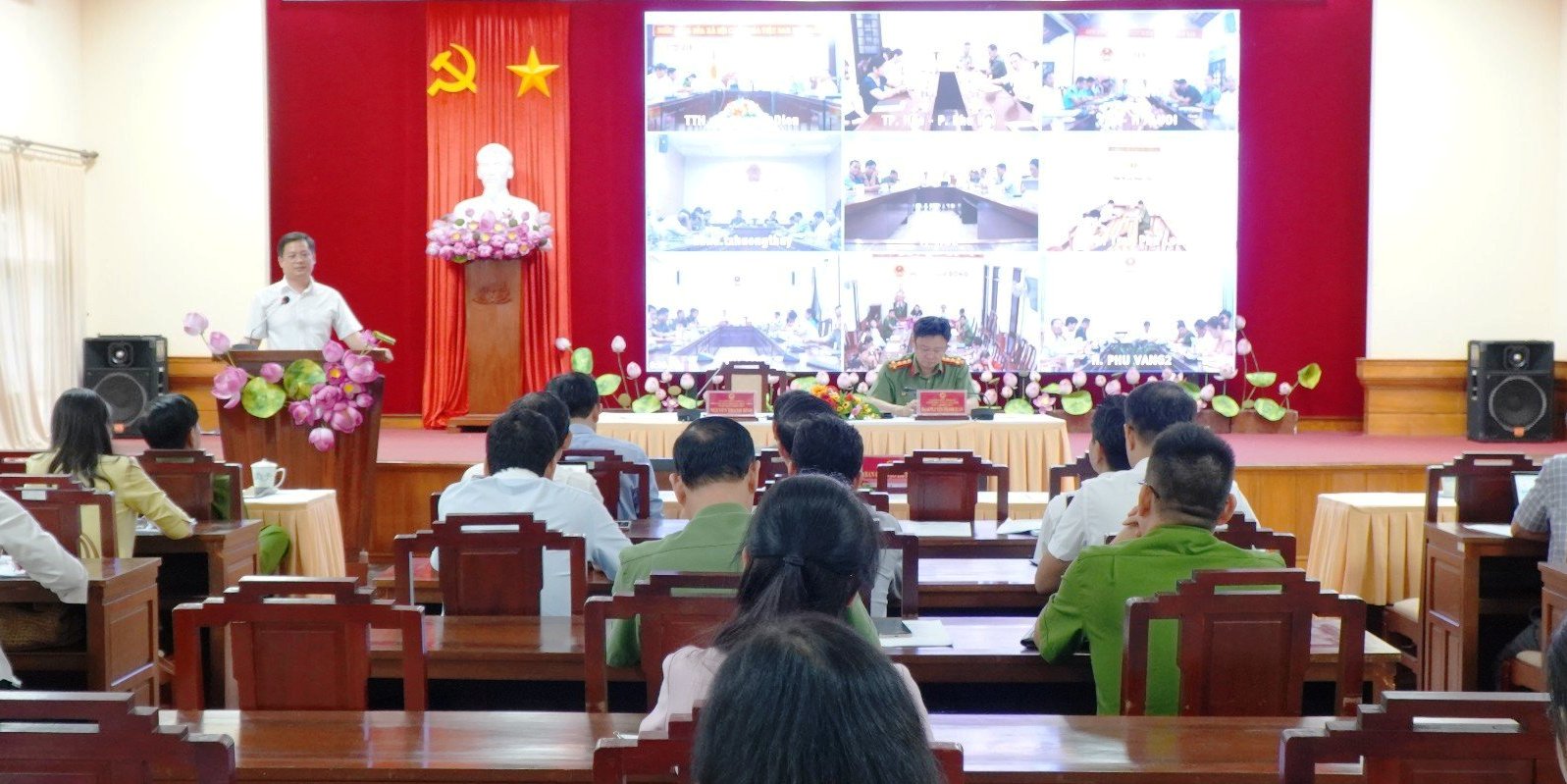 Nhân rộng công tác chuyển hóa tình hình tội phạm và tệ nạn ma túy