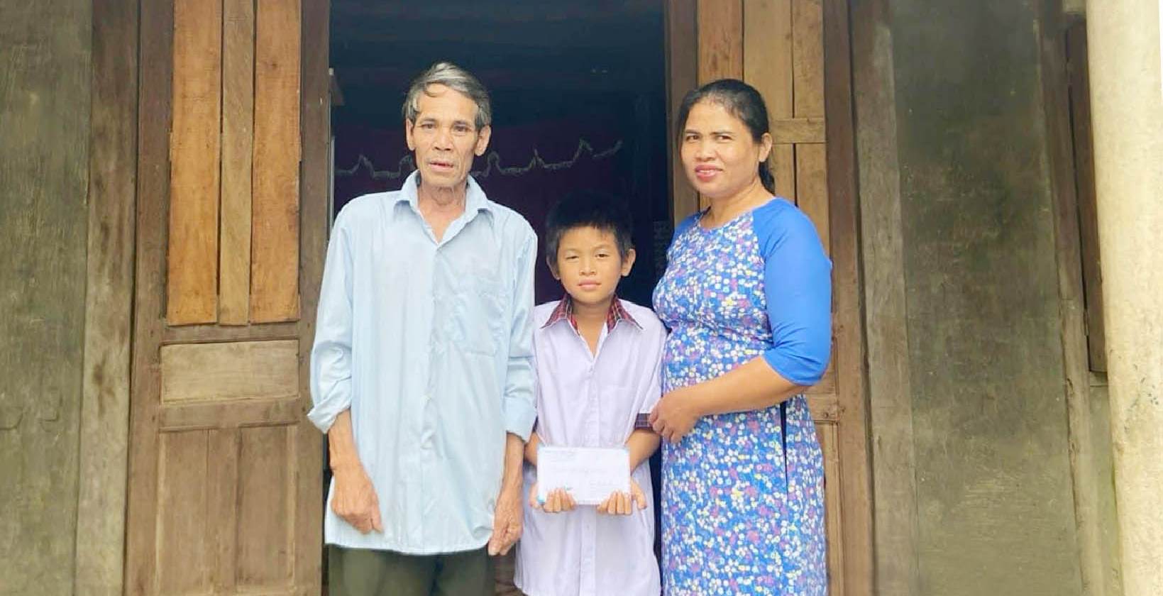 Bù đắp yêu thương