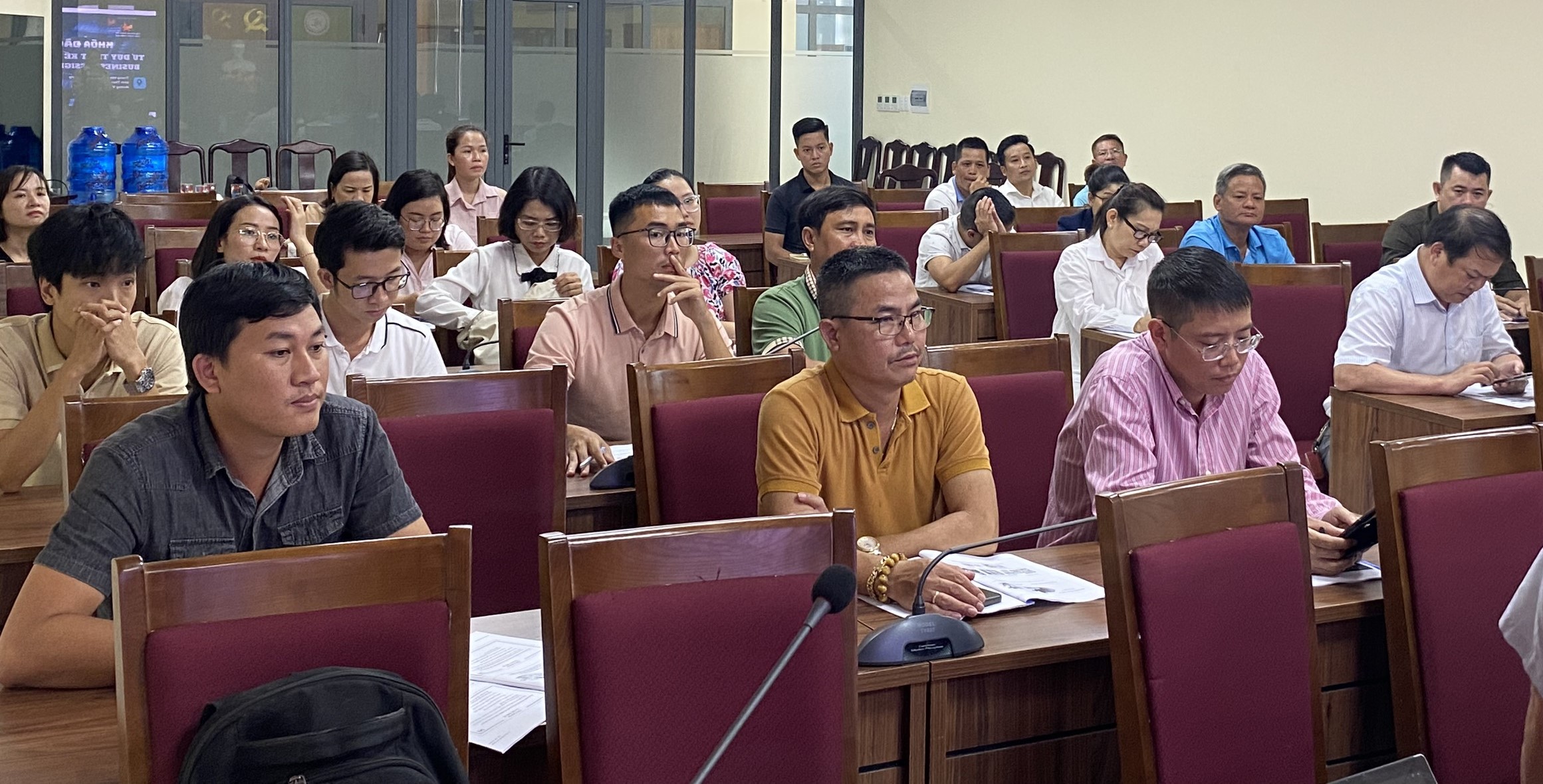 Giúp doanh nghiệp thay đổi tư duy kinh doanh