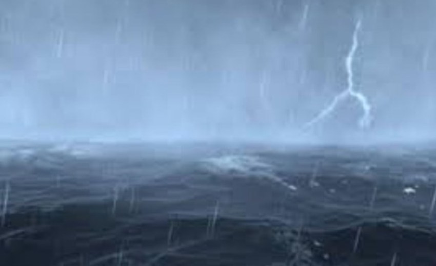 Vùng áp thấp khả năng mạnh thêm, gió giật mạnh trên biển