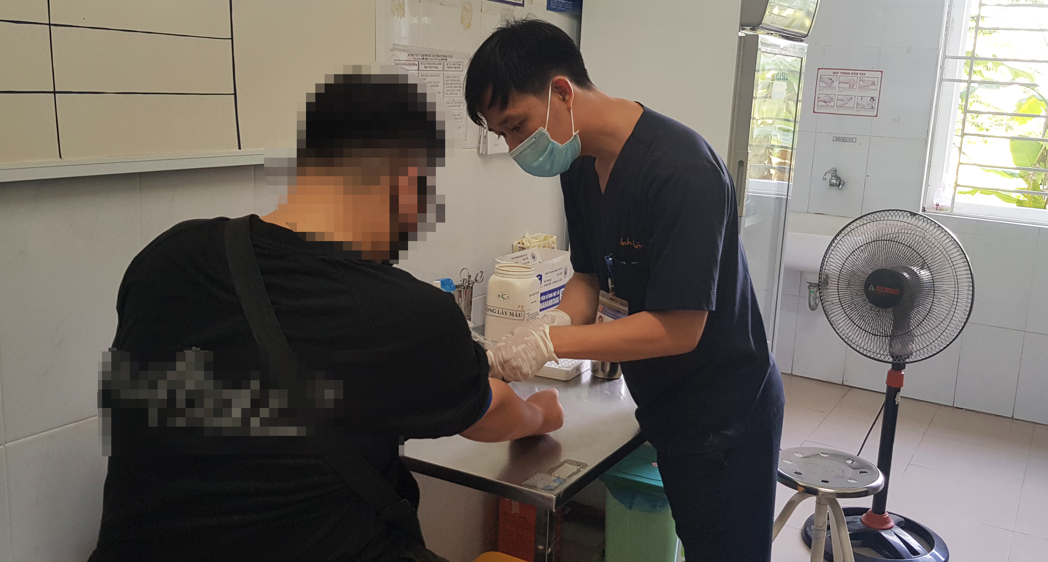 Gia tăng lây nhiễm HIV qua nhóm quan hệ tình dục đồng giới nam