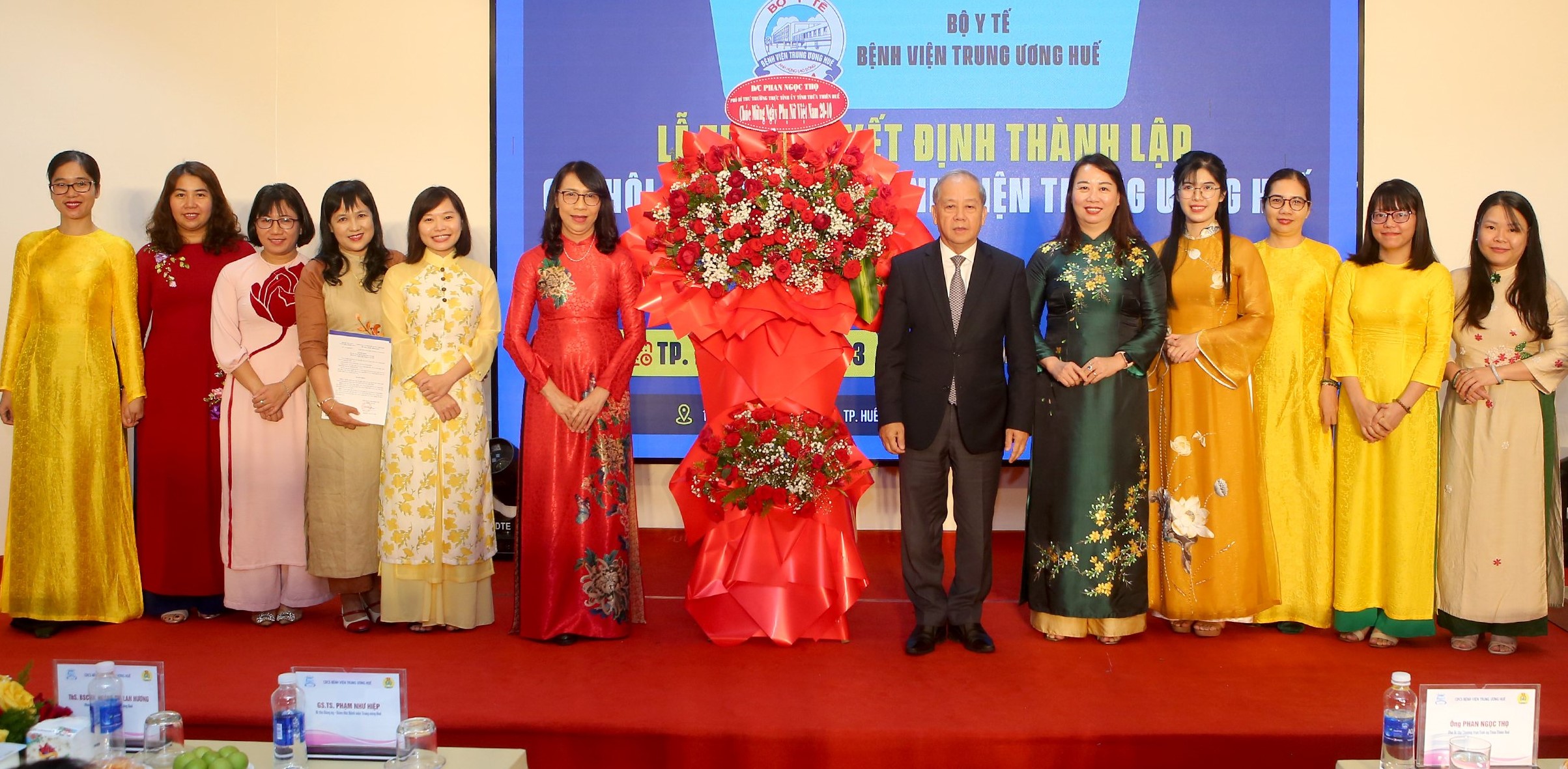 Ra mắt Chi hội Nữ trí thức Bệnh viện Trung ương Huế