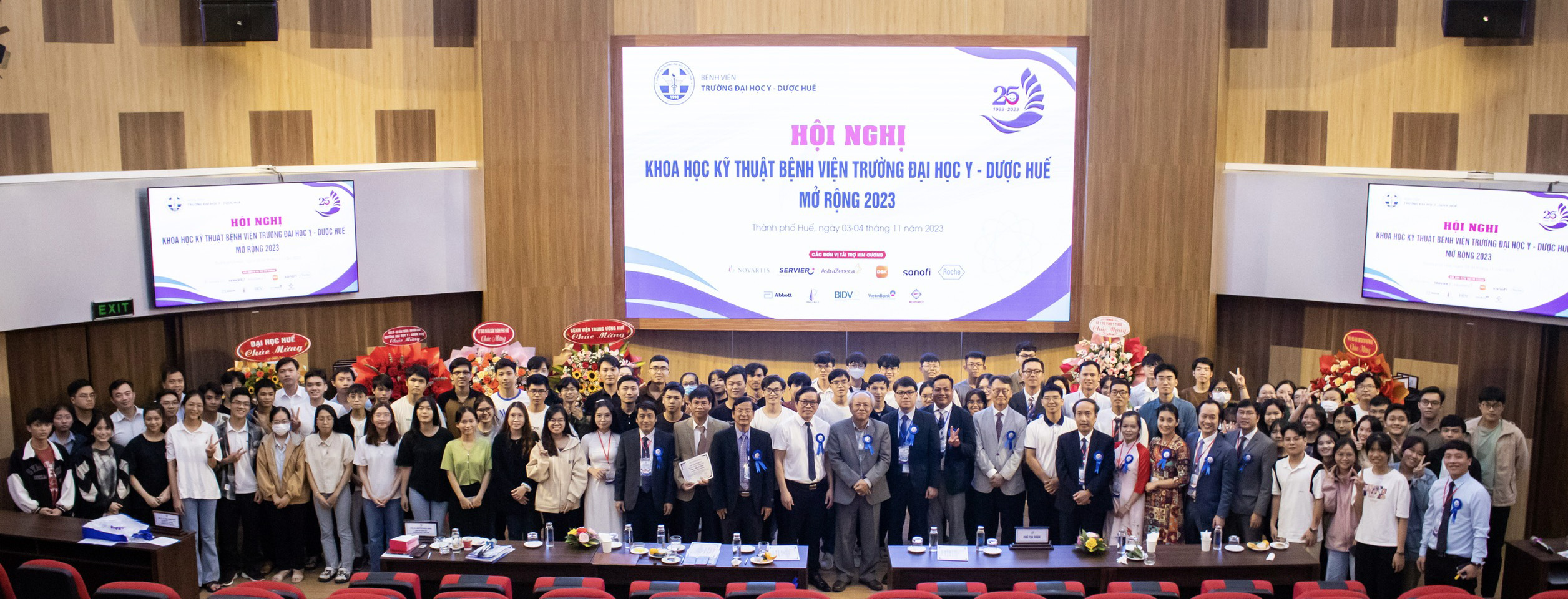 Hơn 100 bài báo khoa học tham gia hội nghị khoa học kỹ thuật Bệnh viện Trường đại học Y - Dược mở rộng