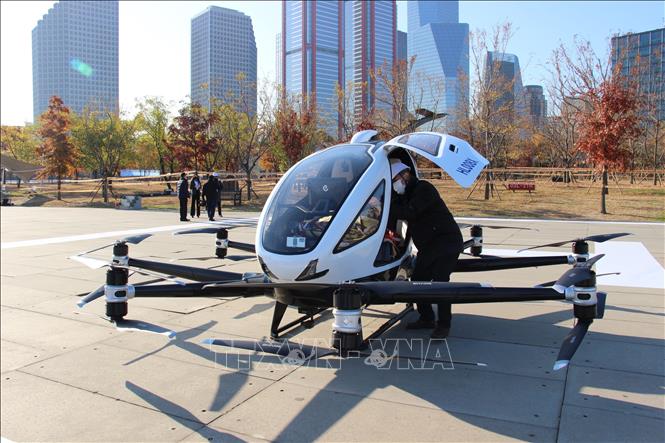 Xác định hướng dẫn an toàn cho taxi hàng không và máy bay không người lái