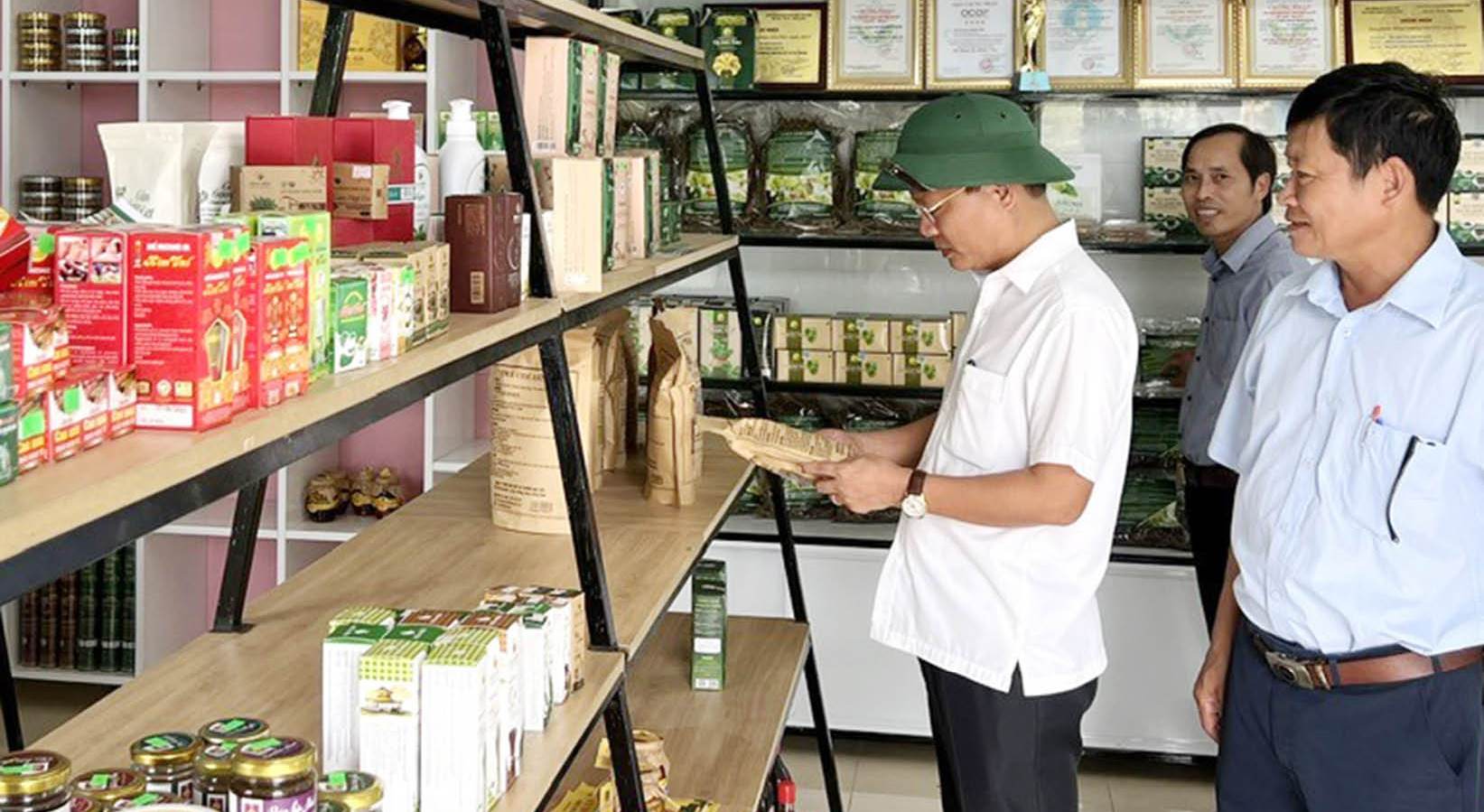 Kịp thời giải quyết những vấn đề nổi lên ở cơ sở