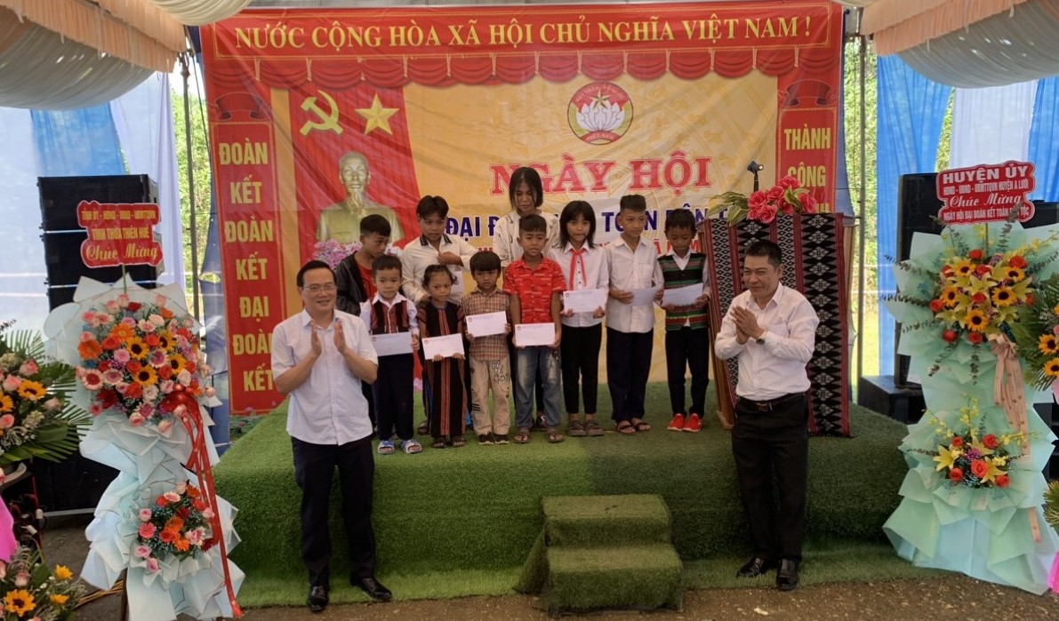 Ngày hội Đại đoàn kết toàn dân khu dân cư La Tưng