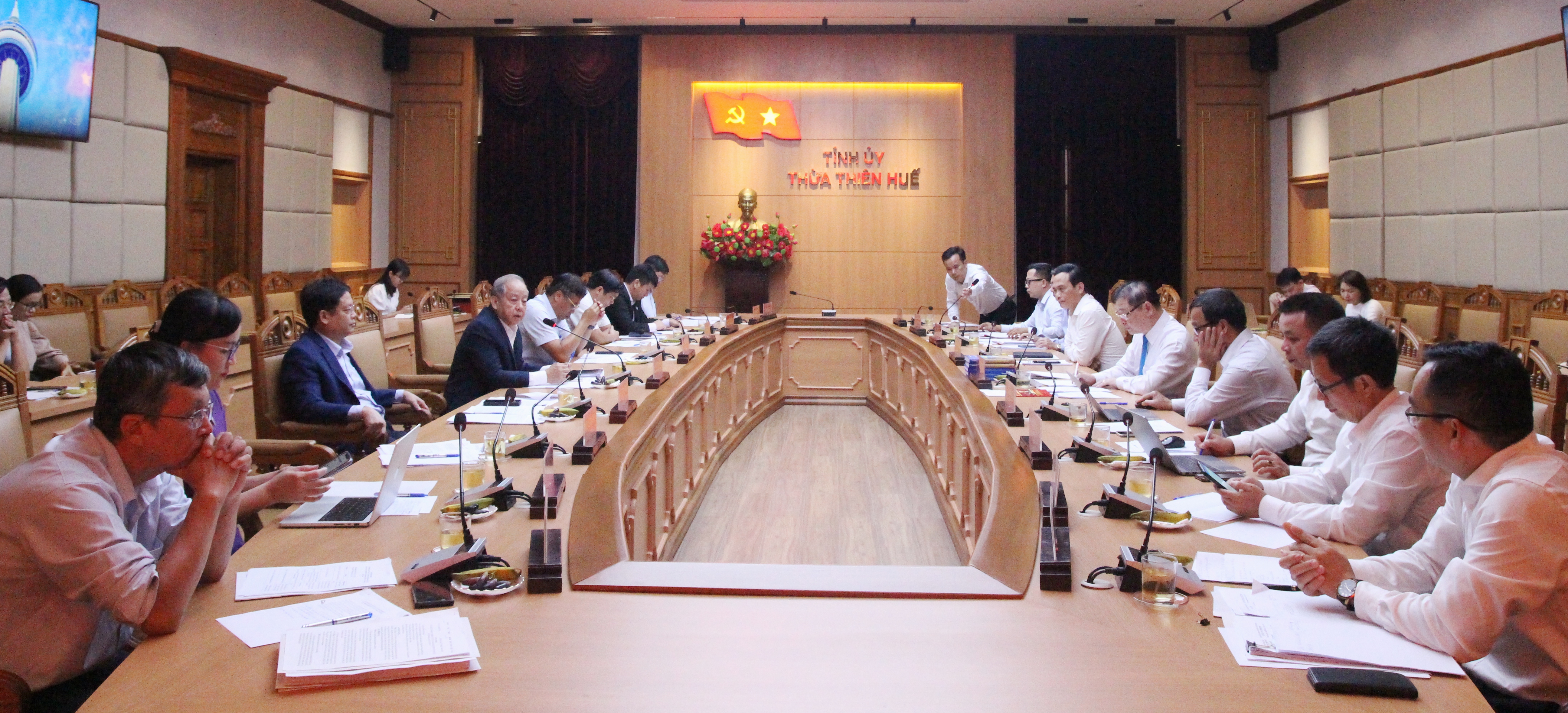 Tăng cường hơn nữa tư vấn, phản biện và giám định xã hội