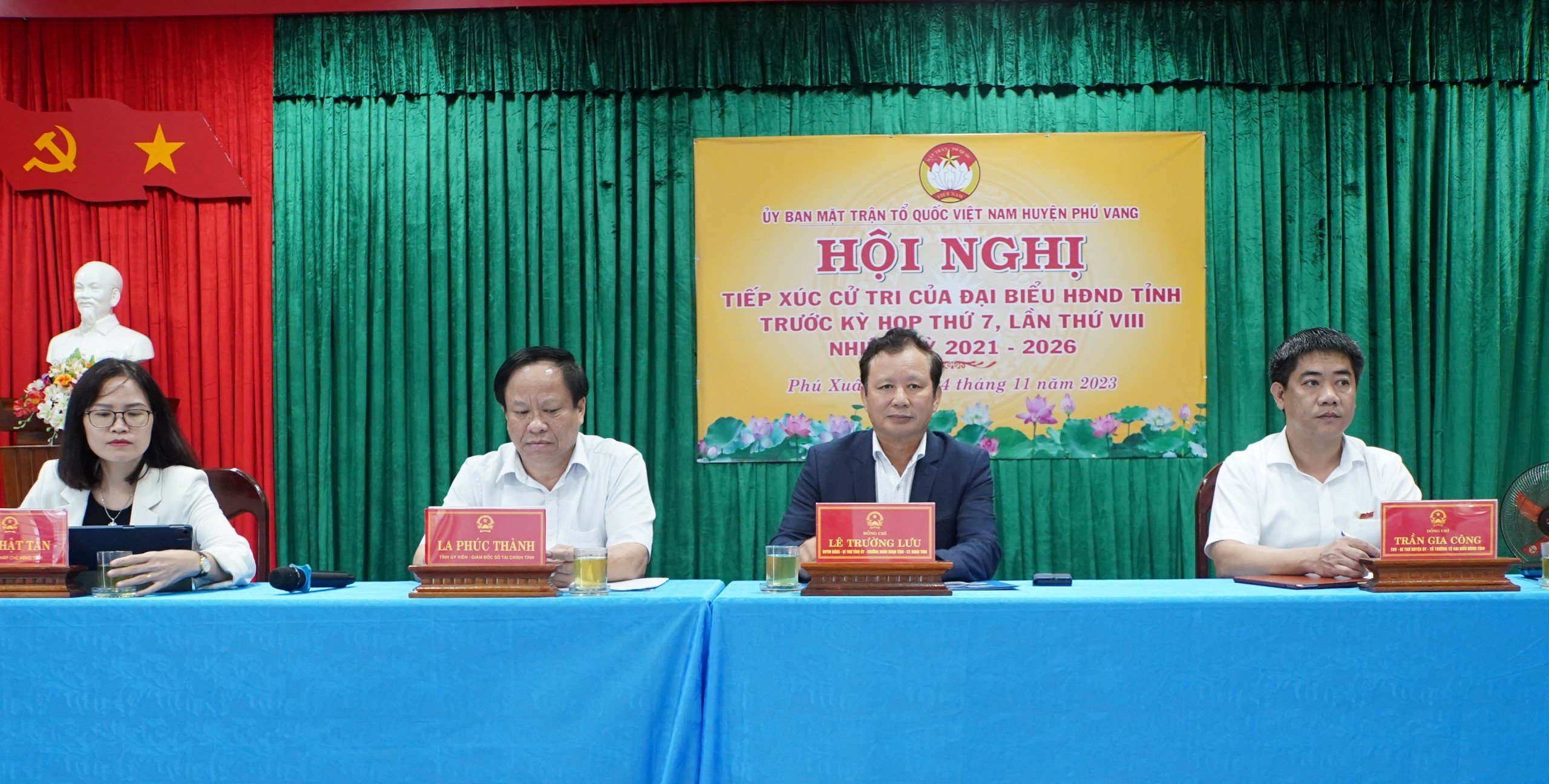 Cử tri đề nghị đầu tư hạ tầng kênh mương thuỷ lợi, xử lý tình trạng ô nhiễm môi trường