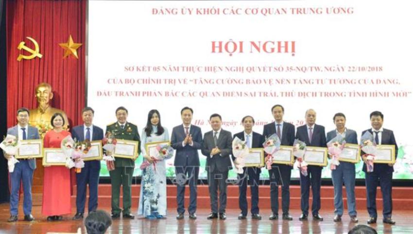 Nâng cao nhận thức bảo vệ nền tảng tư tưởng của Đảng trong Khối các cơ quan Trung ương