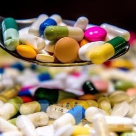 Kháng kháng sinh - Đại dịch thầm lặng bị biến đổi khí hậu làm trầm trọng hơn