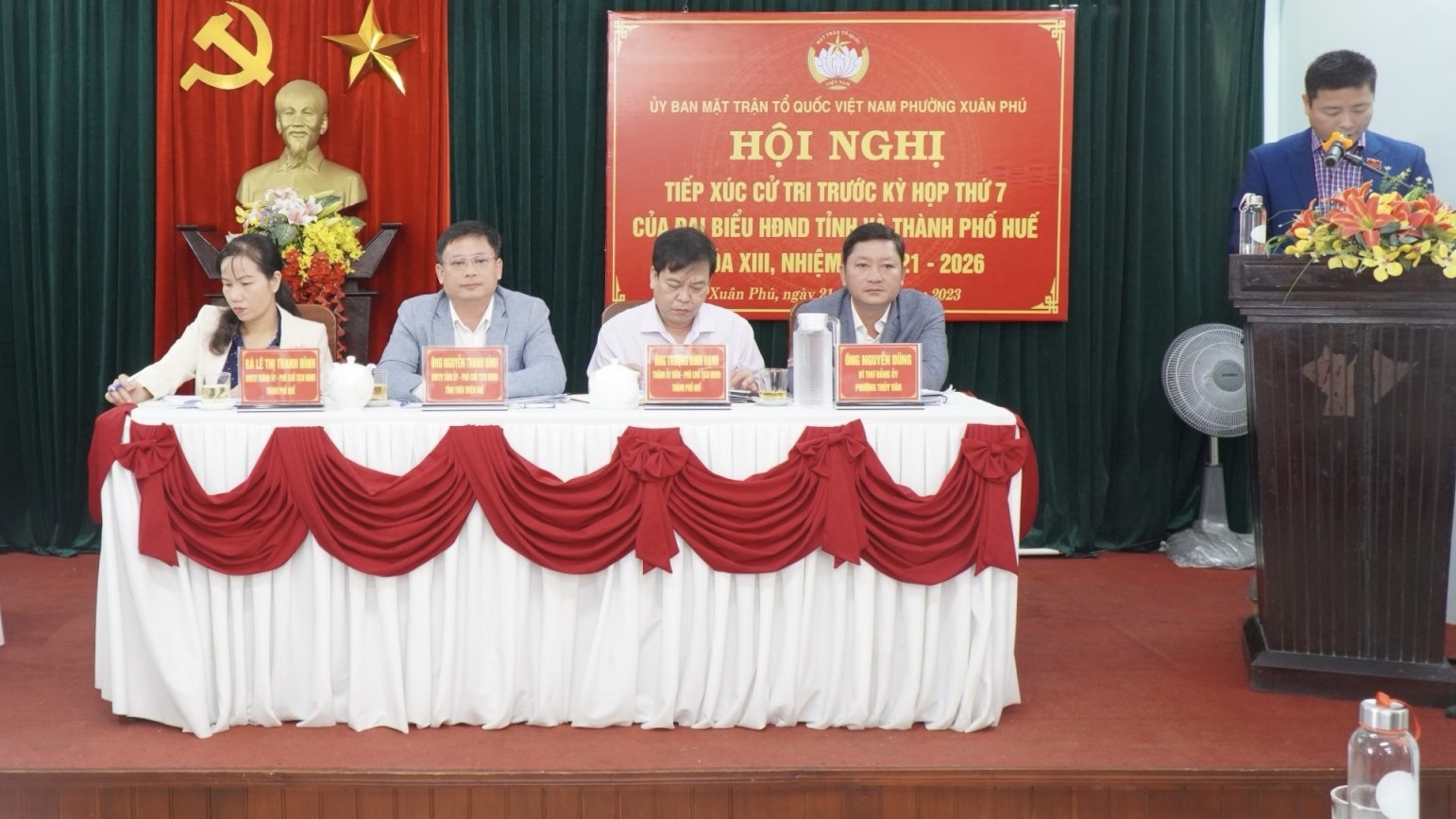 Trao đổi, giải thích, làm rõ một số vấn đề cử tri TP Huế quan tâm