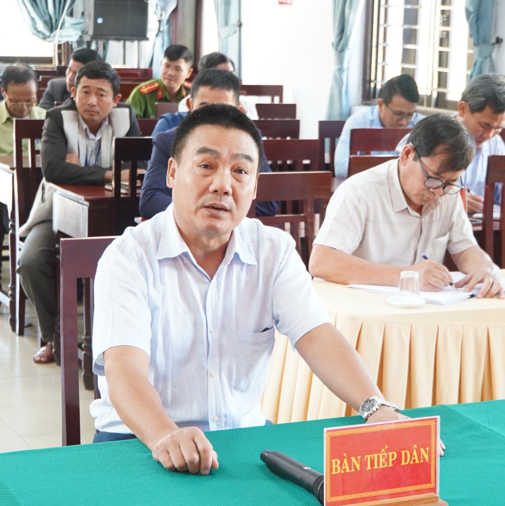 Sớm nâng cấp, sửa chữa các tuyến đường giao thông nông thôn