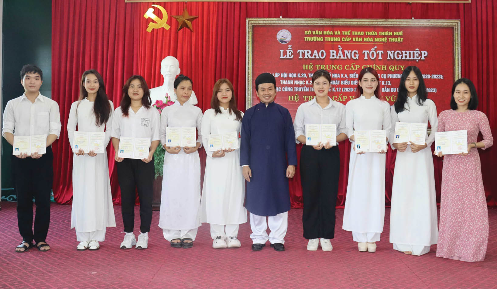 Tinh giản bộ máy và trường đào tạo đặc thù Cần tiếp tục nghiên cứu những giải pháp phù hợp