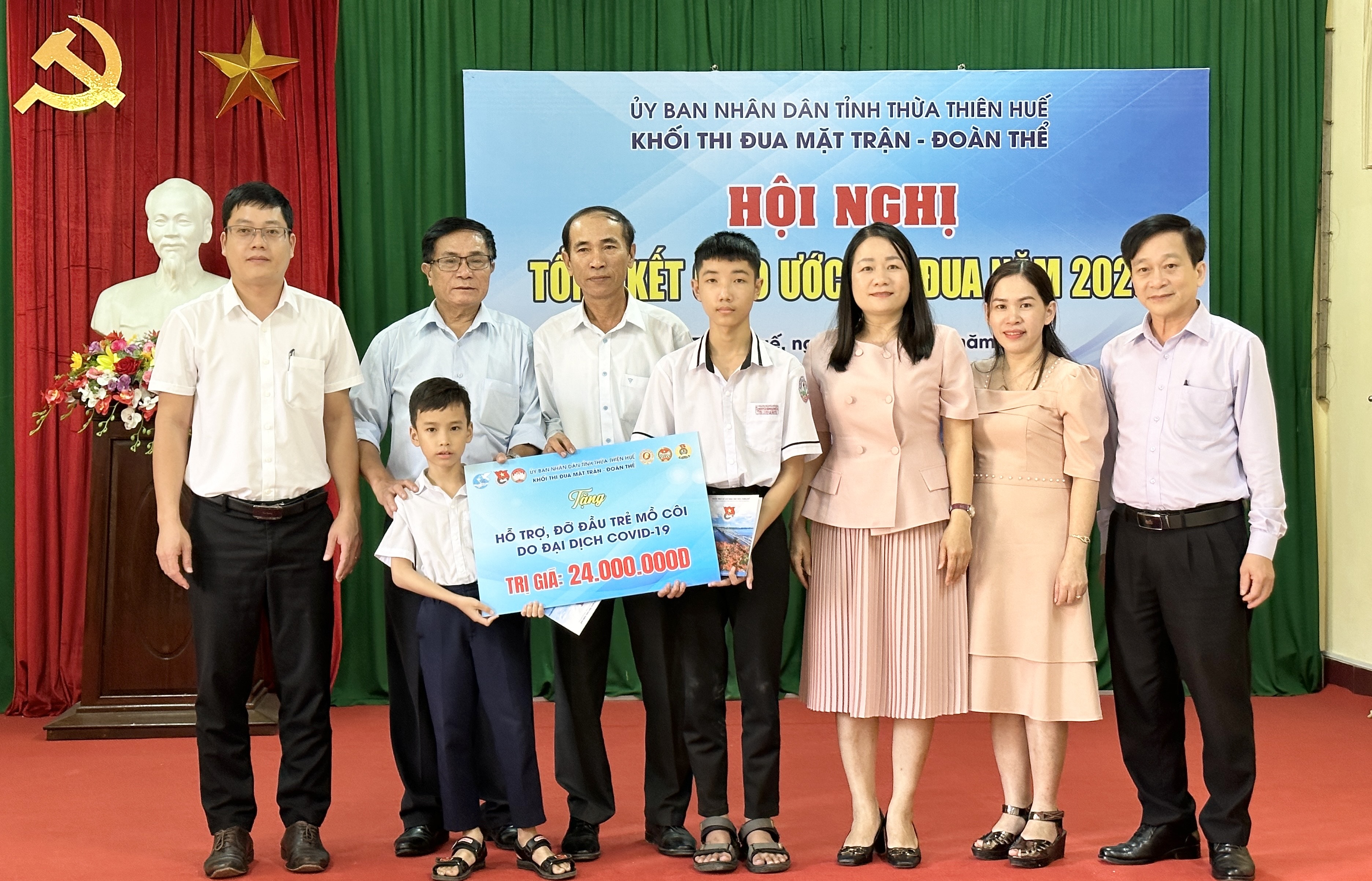 Các đoàn thể thi đua góp sức xây dựng Thừa Thiên Huế