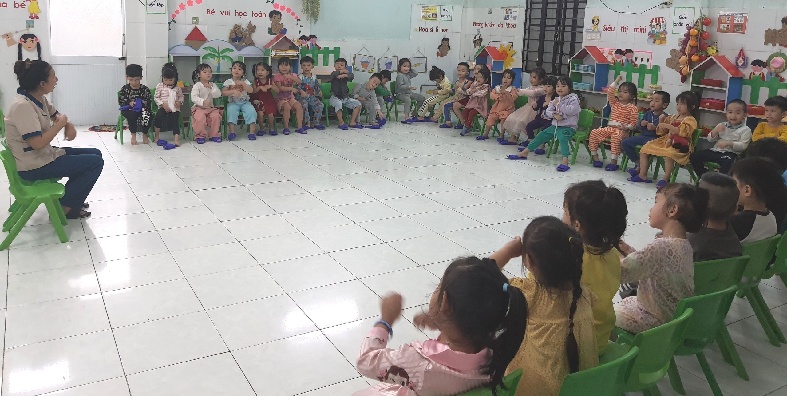 Tăng cường quản lý đối với các cơ sở giáo dục mầm non ngoài công lập