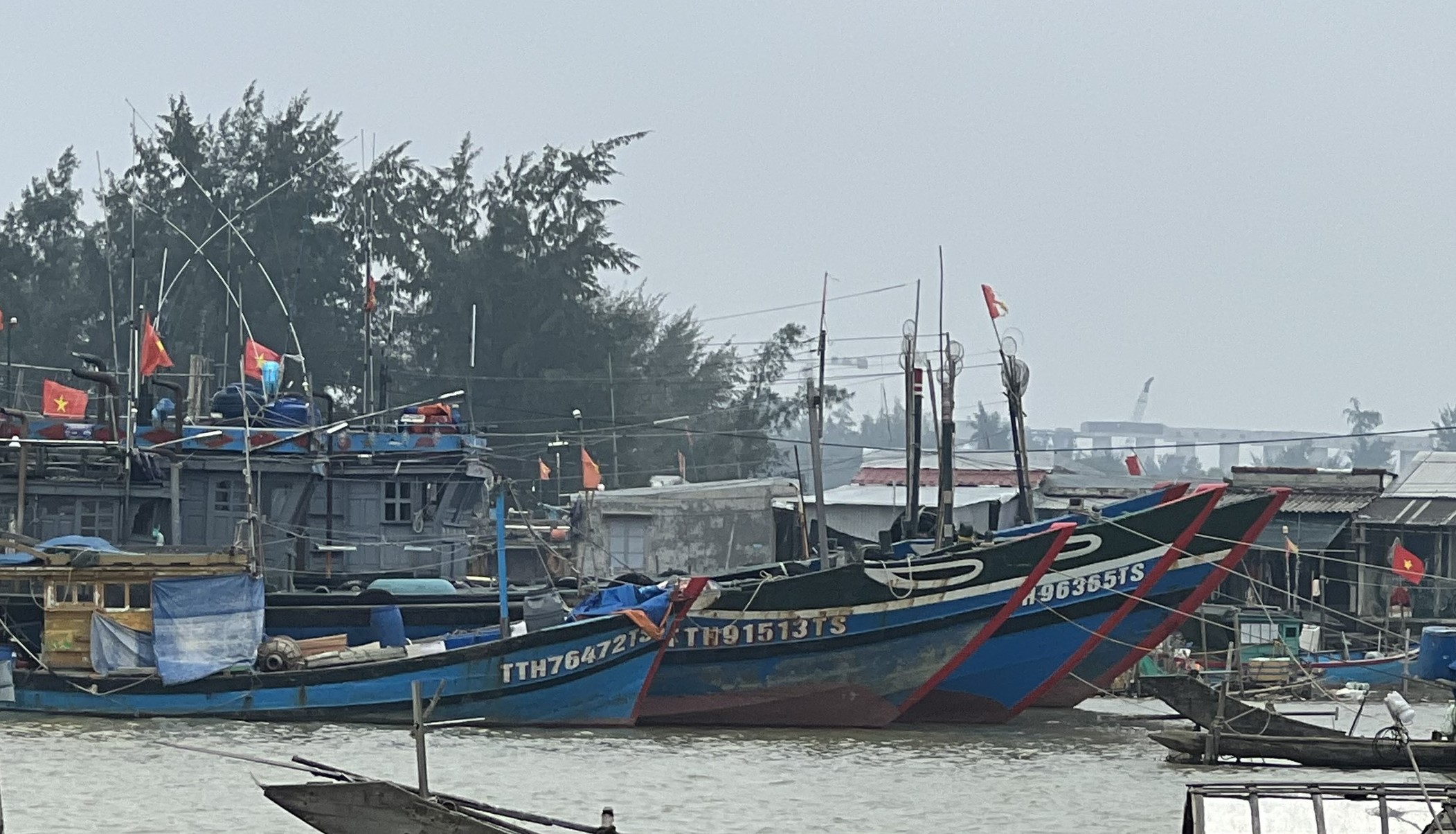 Xây dựng kịch bản mưa lũ bất thường