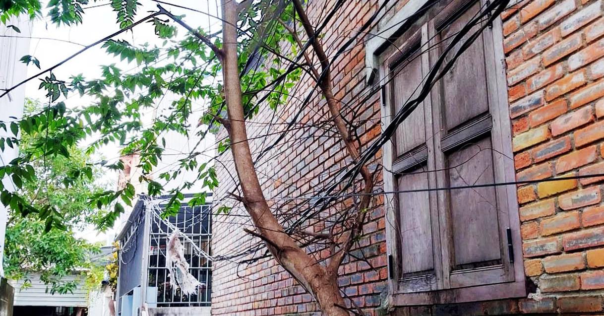 Điện mùa mưa bão Tuyệt đối không chủ quan