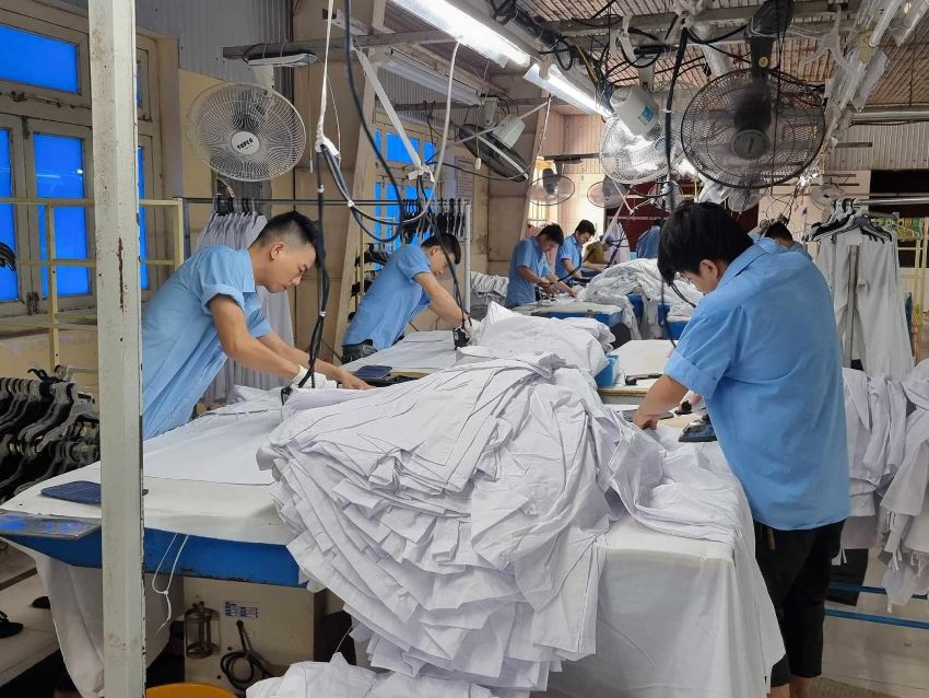 Khi nào điều chỉnh tăng lương tối thiểu vùng năm 2024