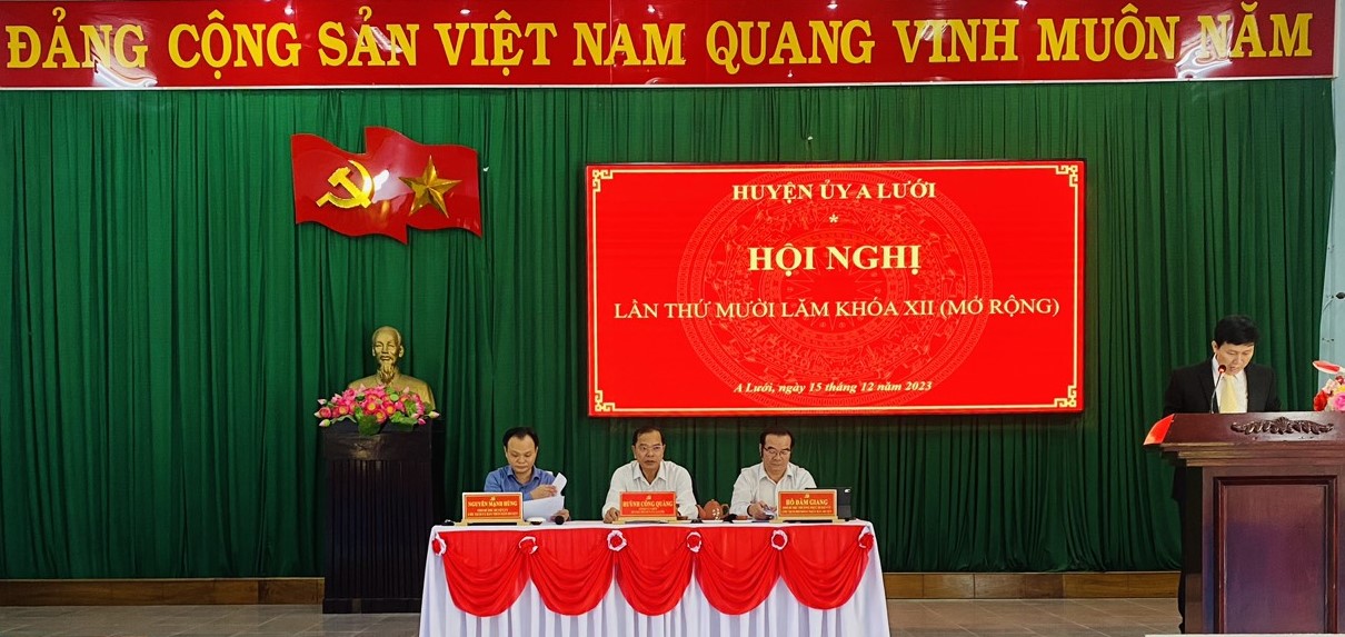 A Lưới giảm gần 2 000 hộ nghèo