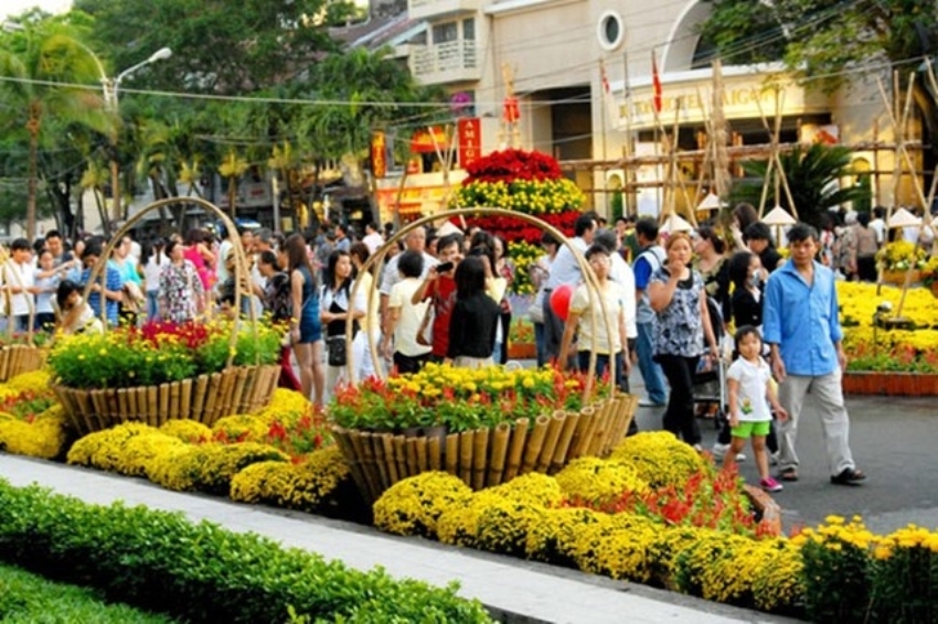 Thủ tướng chỉ thị tăng cường các biện pháp đón Tết Giáp Thìn 2024 vui tươi, an toàn