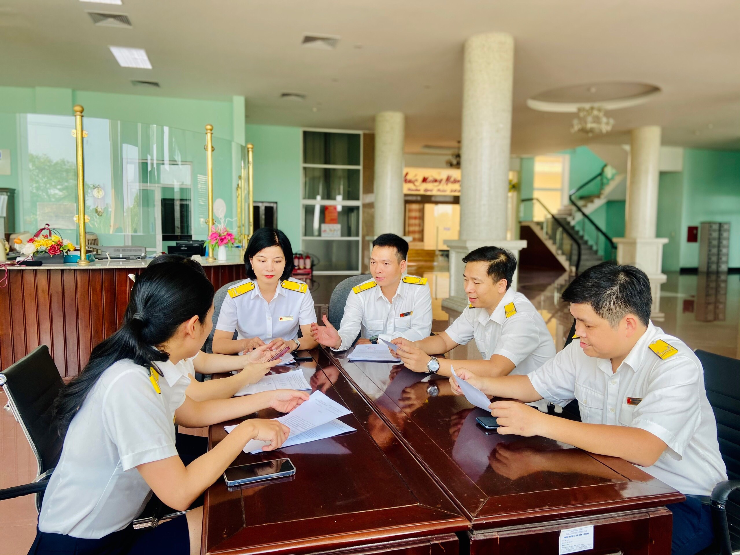 Tăng cường quản lý, sử dụng hóa đơn điện tử hoạt động kinh doanh xăng dầu