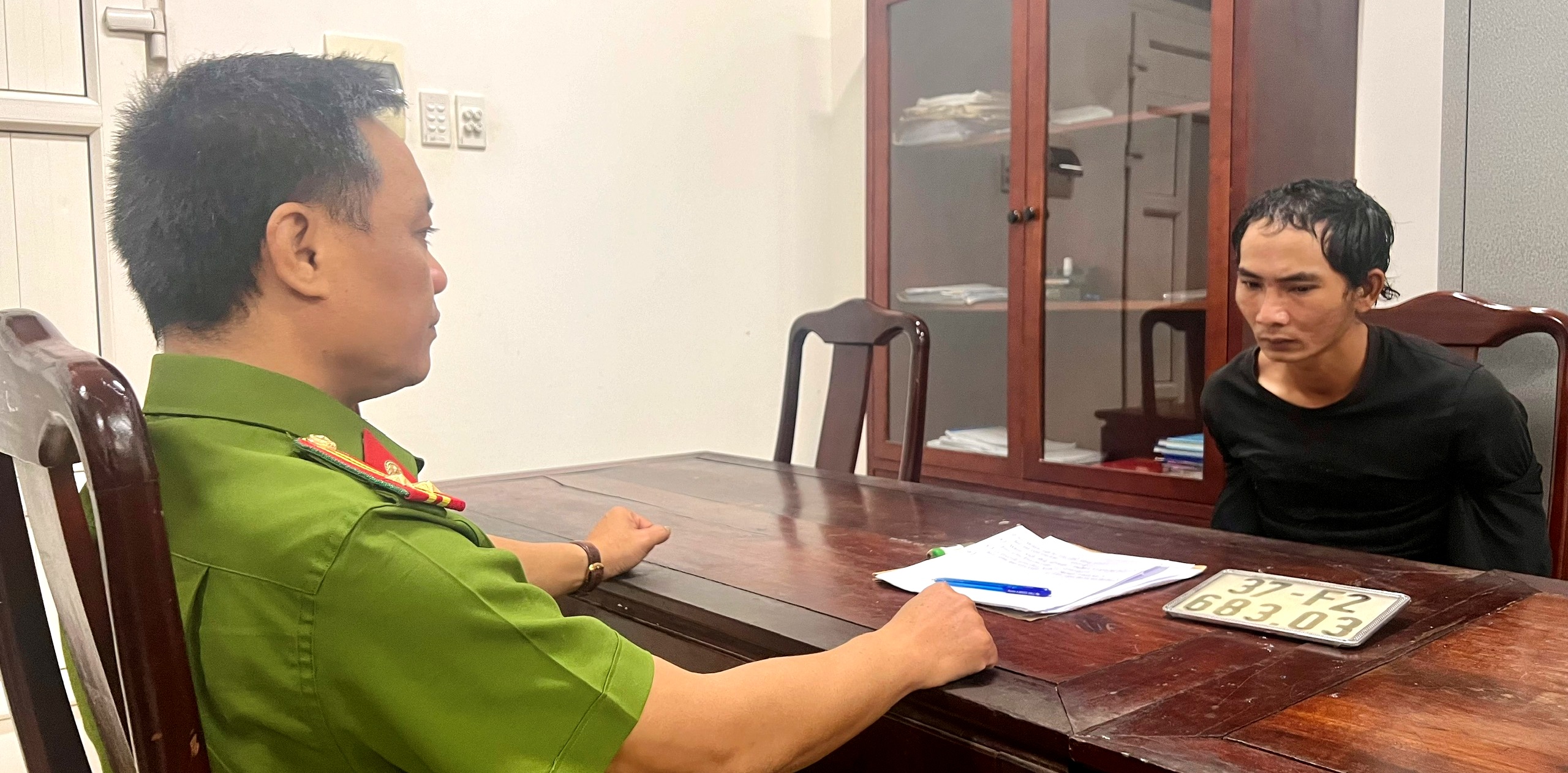 2 anh em trộm 10 xe máy tại Bệnh viện Trung ương Huế