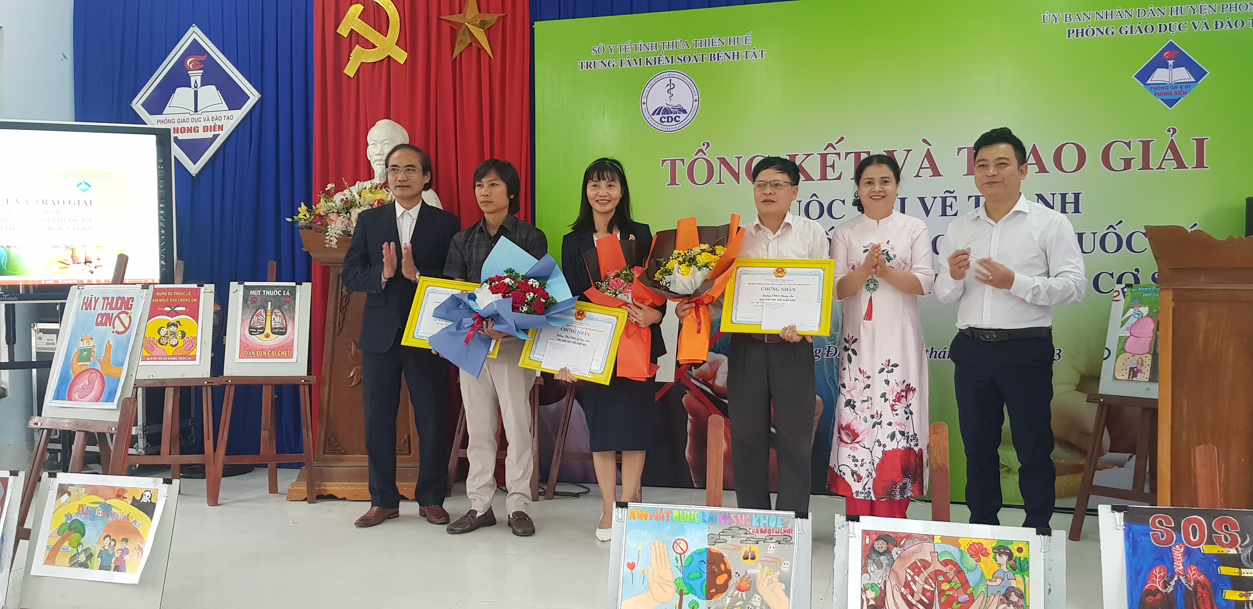 Tiếp tục giám sát việc thực thi Luật Phòng chống tác hại thuốc lá