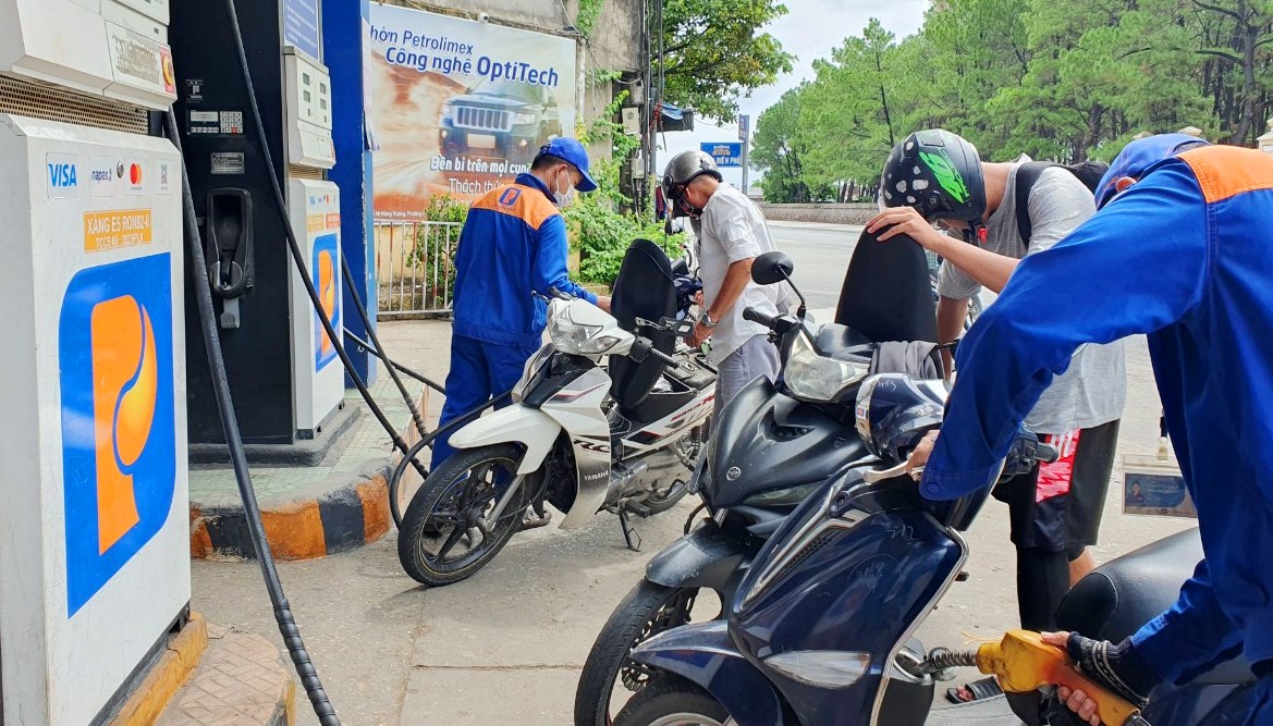 Giá xăng dầu tăng từ 16h hôm nay