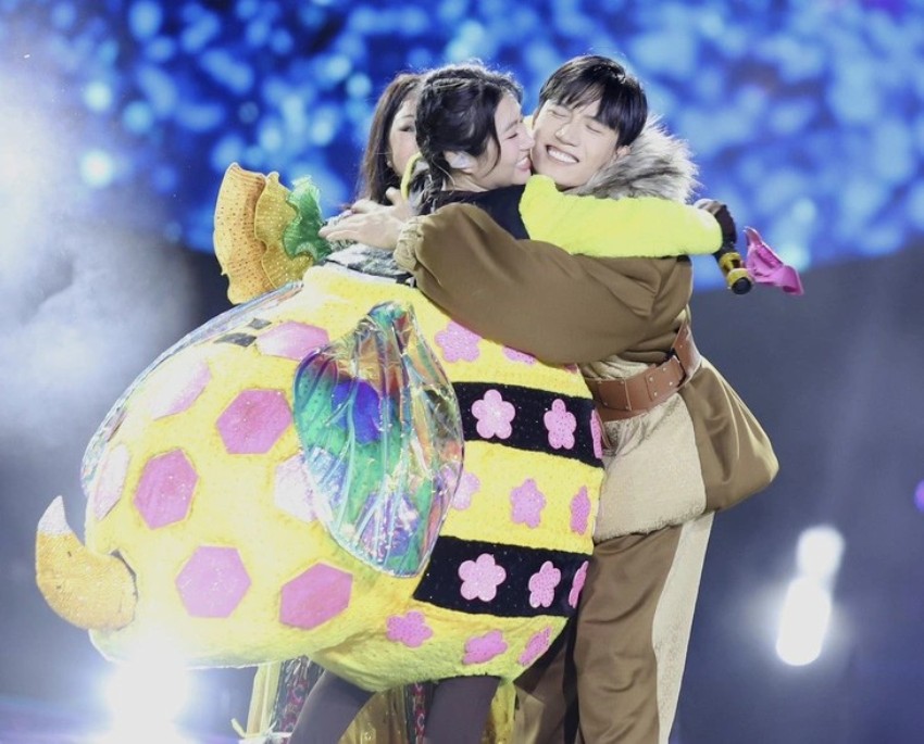 Orange, người lạ ơi