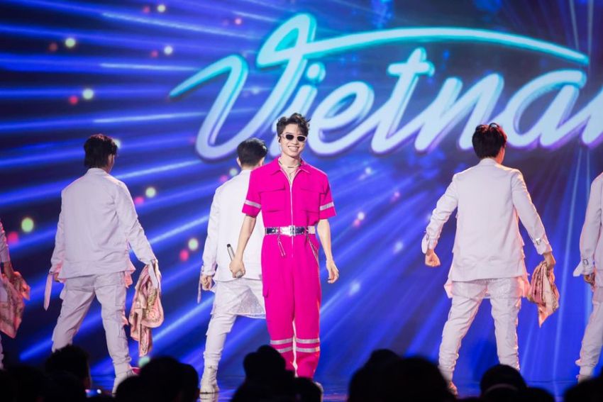 Xuân Định K Y tri ân khán giả quê nhà