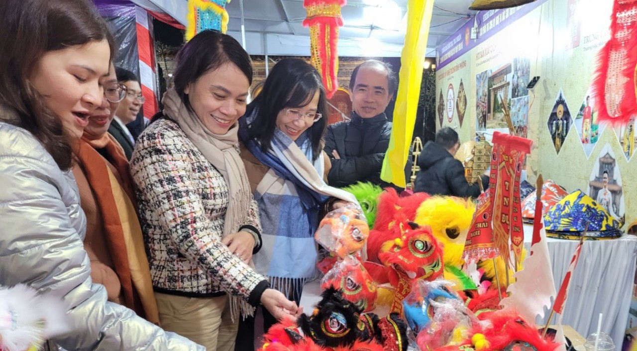 Khai mạc không gian sáng tạo và trải nghiệm sản phẩm thủ công mỹ nghệ Huế