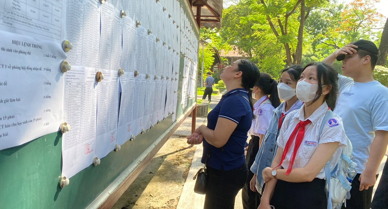 450 chỉ tiêu tuyển sinh vào Trường THPT Chuyên Quốc Học năm học 2024 - 2025