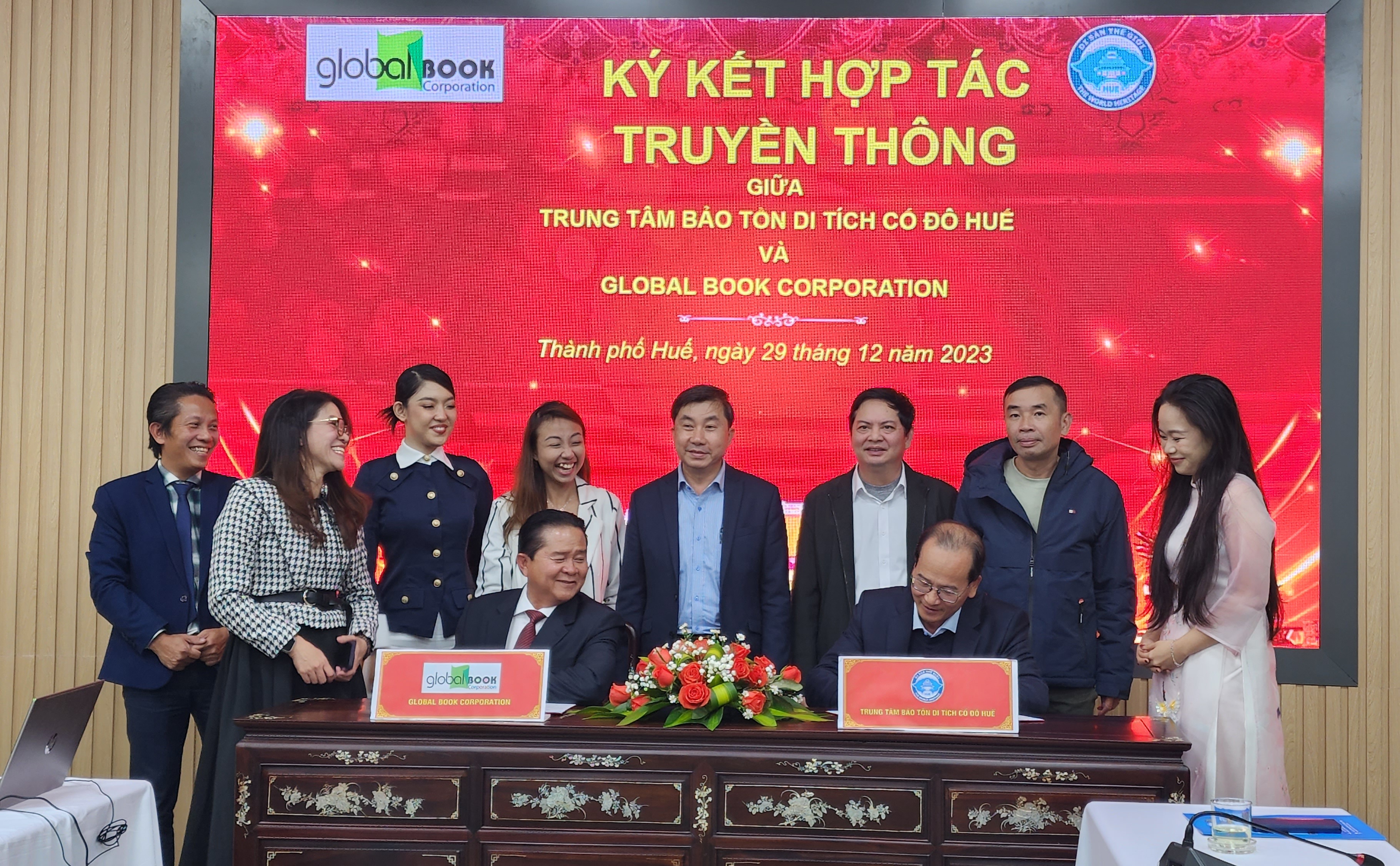 Ký kết hợp tác truyền thông quốc tế quảng bá Di sản Huế