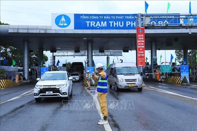 Bộ Giao thông vận tải thống nhất tăng phí 4 tuyến cao tốc
