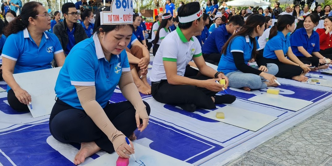 Nhiều hoạt động hướng đến xây dựng nếp sống văn minh đô thị