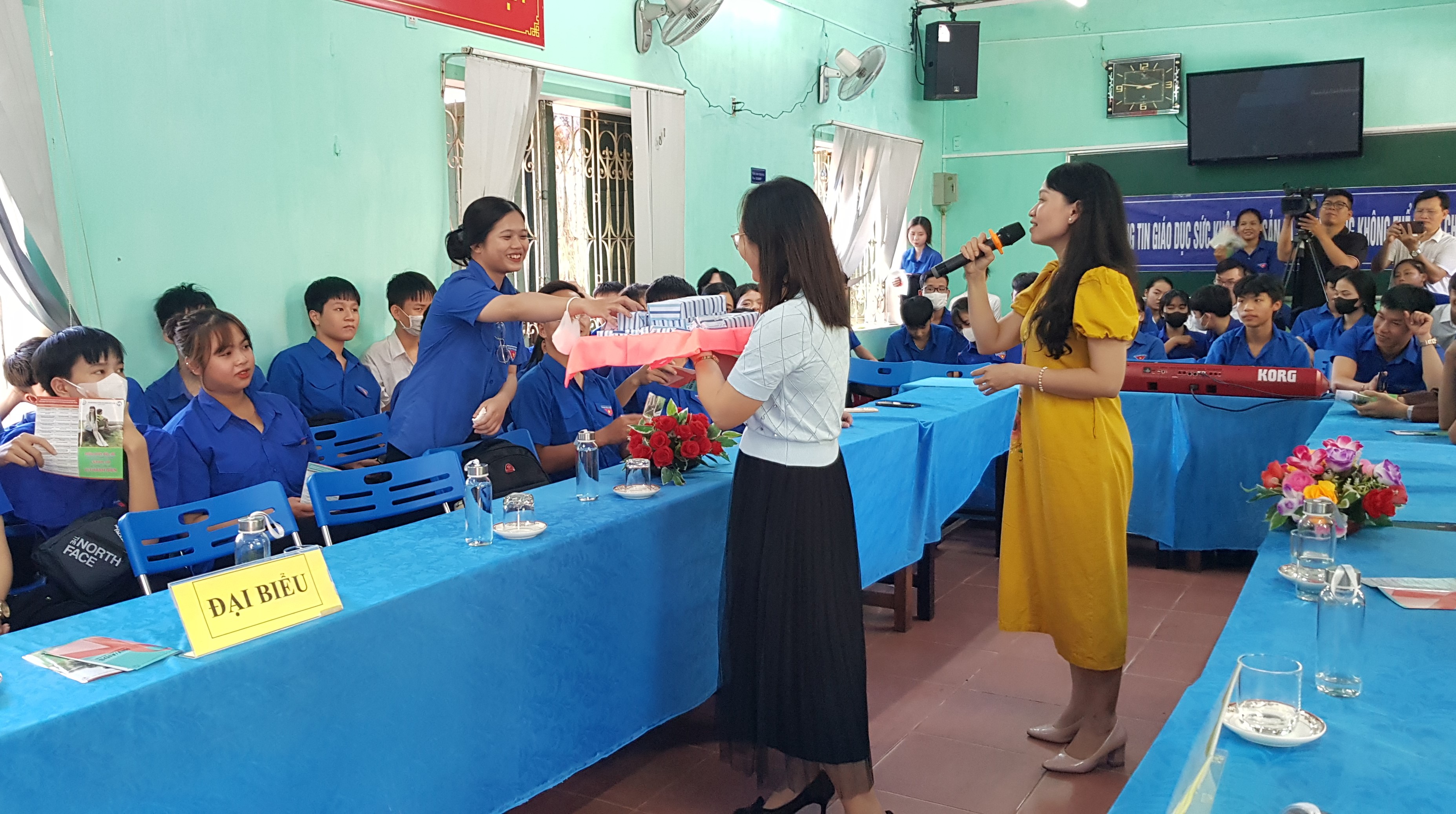 Tiếp tục giảm nhanh tỷ lệ sinh con thứ ba trở lên