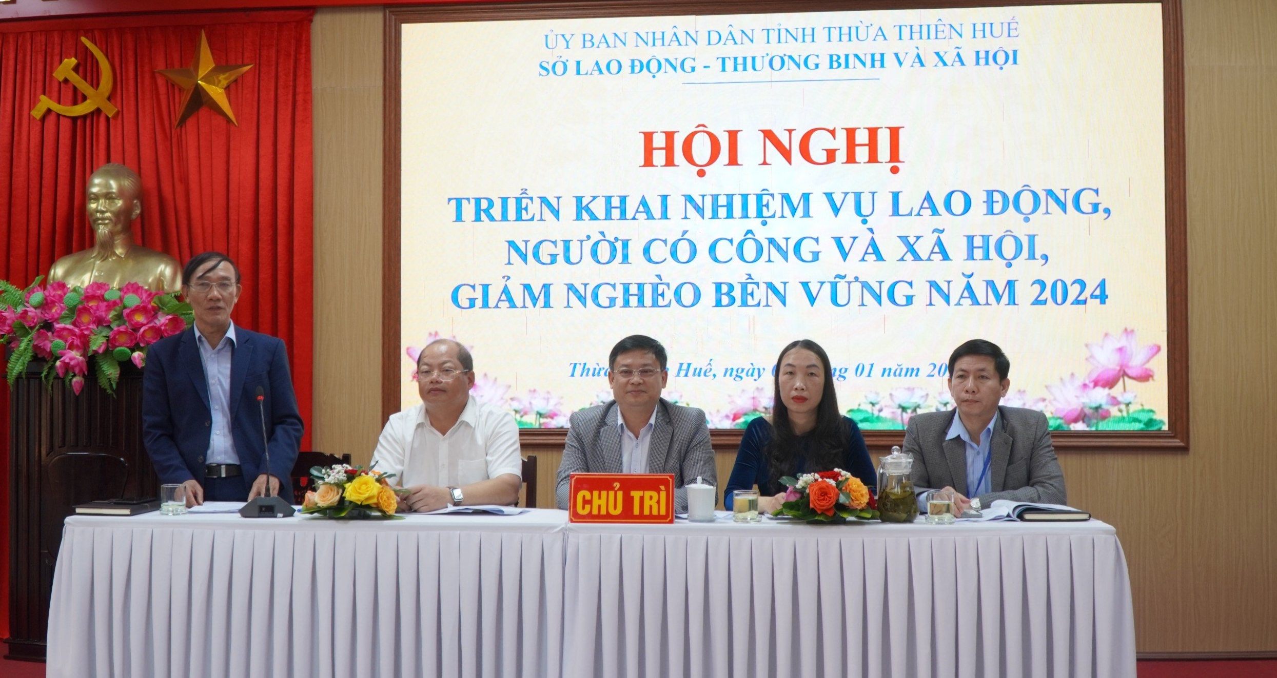 Tập trung cho thị trường lao động và giáo dục nghề nghiệp để giảm nghèo, đảm bảo an sinh xã hội