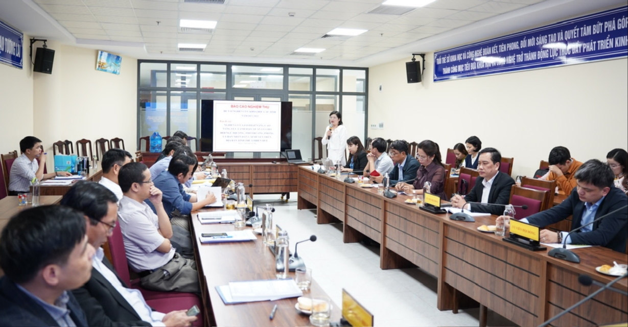 Nâng cao năng lực lãnh đạo, quản lý cho đội ngũ trưởng, phó trưởng phòng cấp huyện