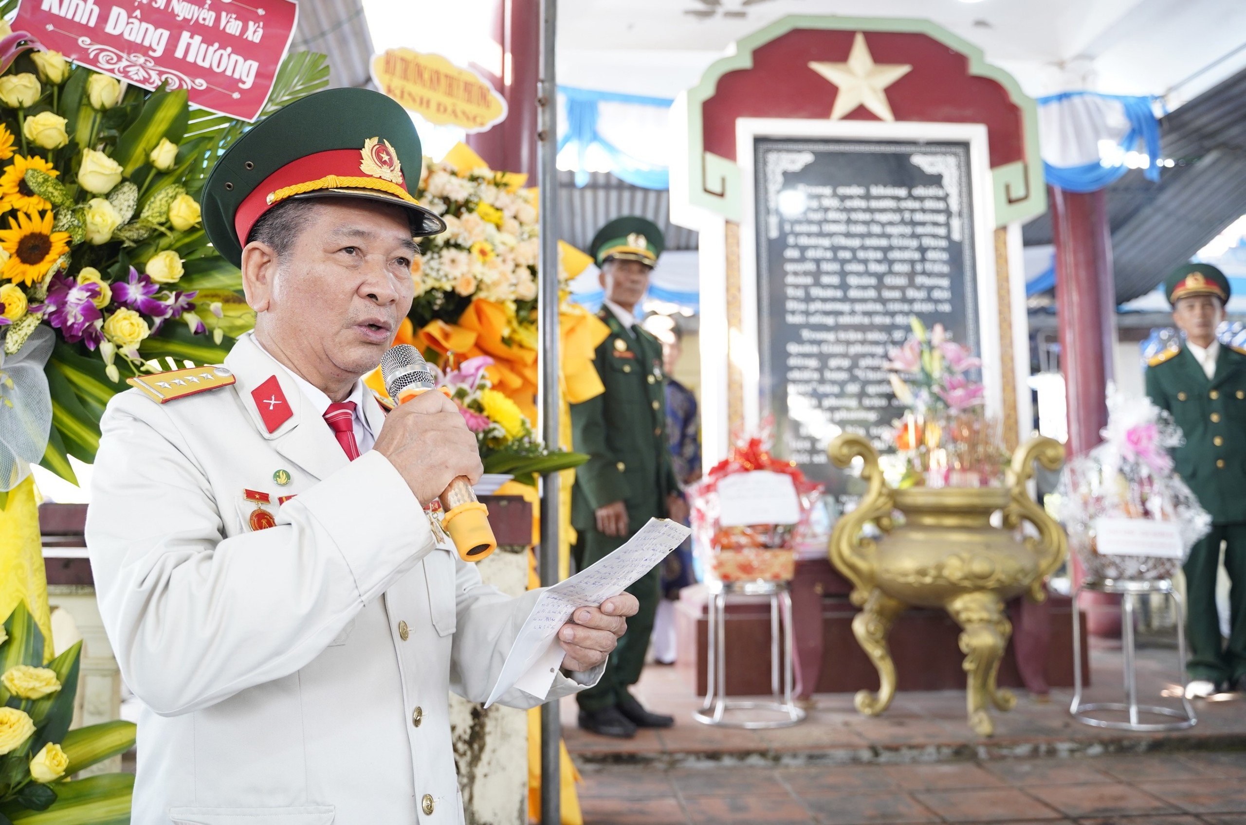 Trang trọng lễ giỗ 27 liệt sĩ Ấp Tư - Mỹ Thủy